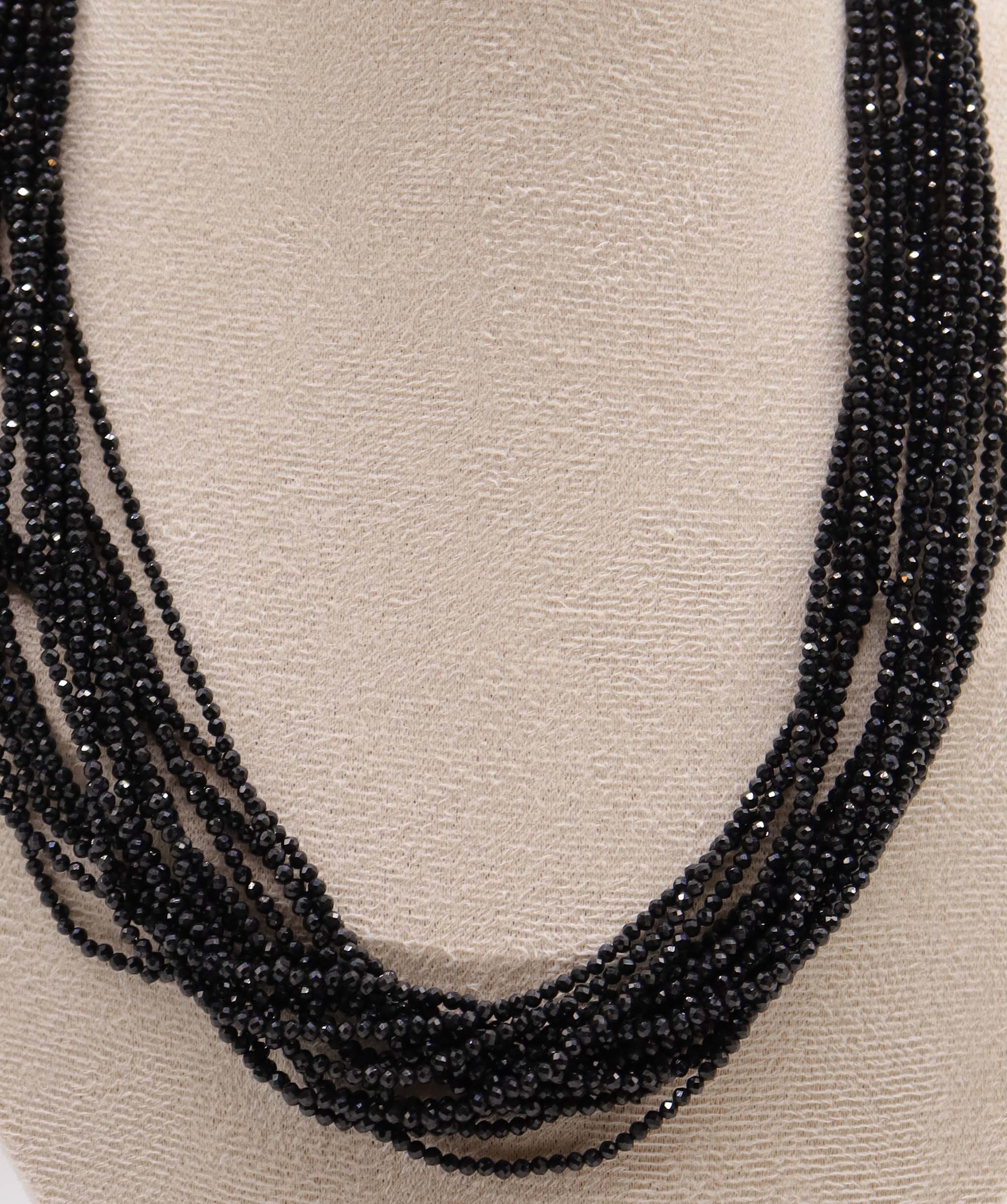 Luxury Promise 250cts Black Spinel Necklace DXBCS2216