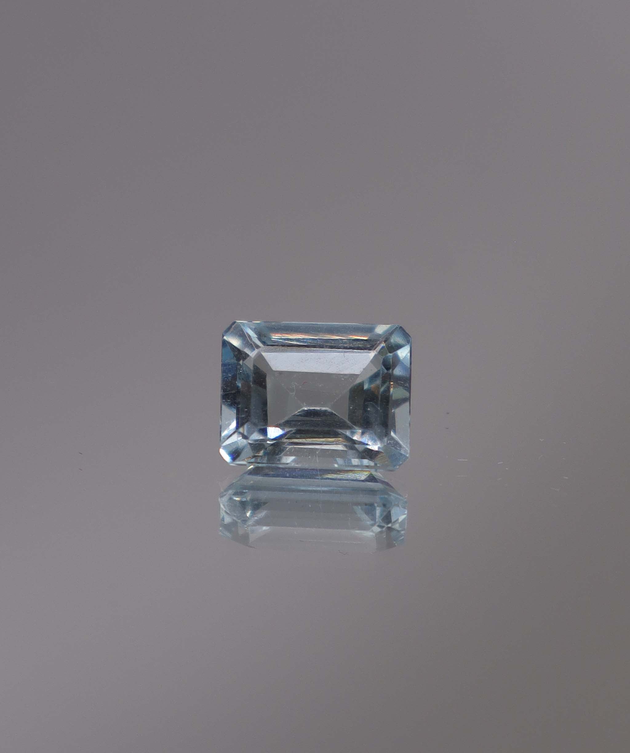 Luxury Promise 3.01ct Aquamarine Emerald DXBCS0090