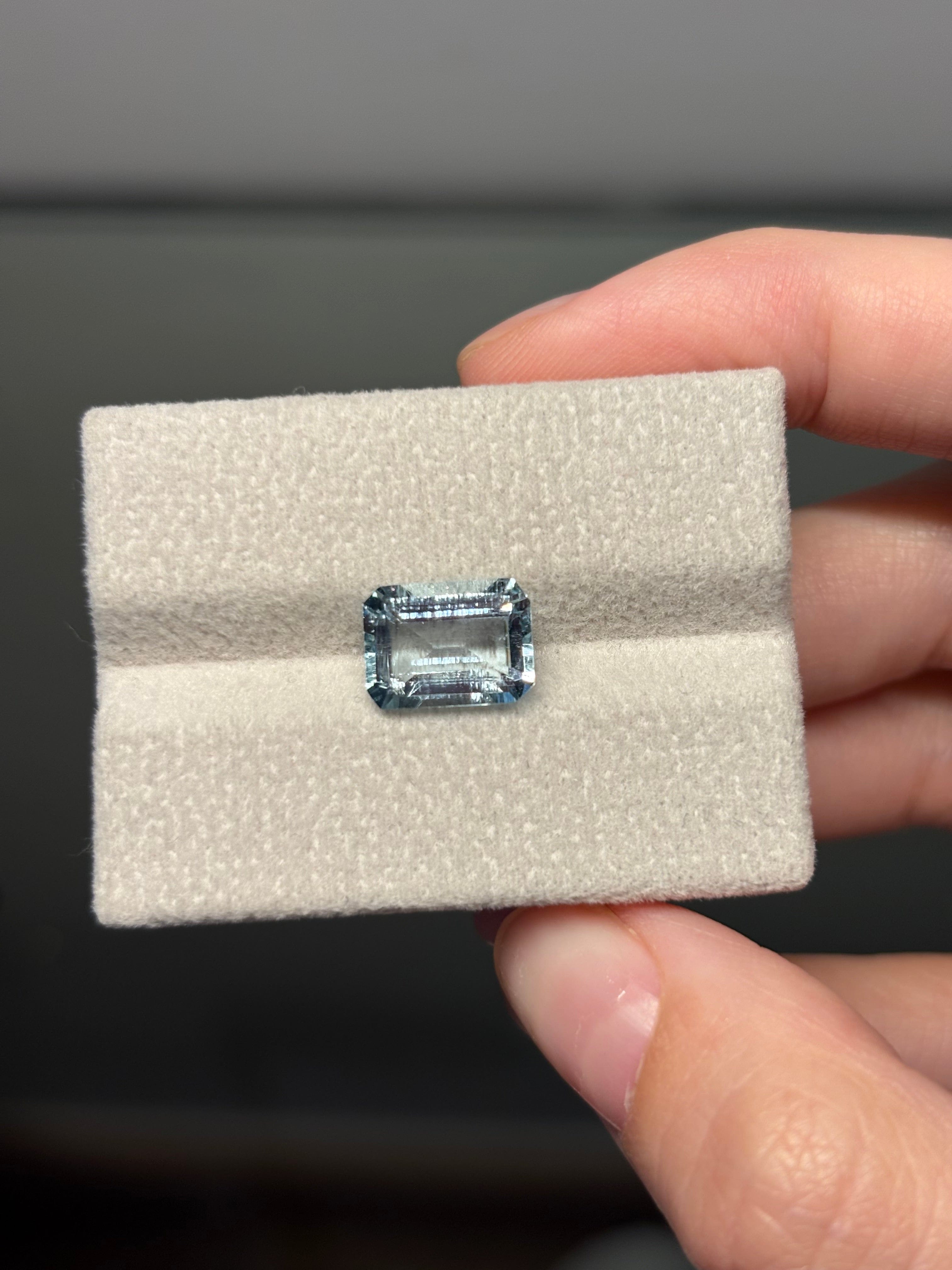 Luxury Promise 3.06ct Aquamarine Emerald DXBCS0099