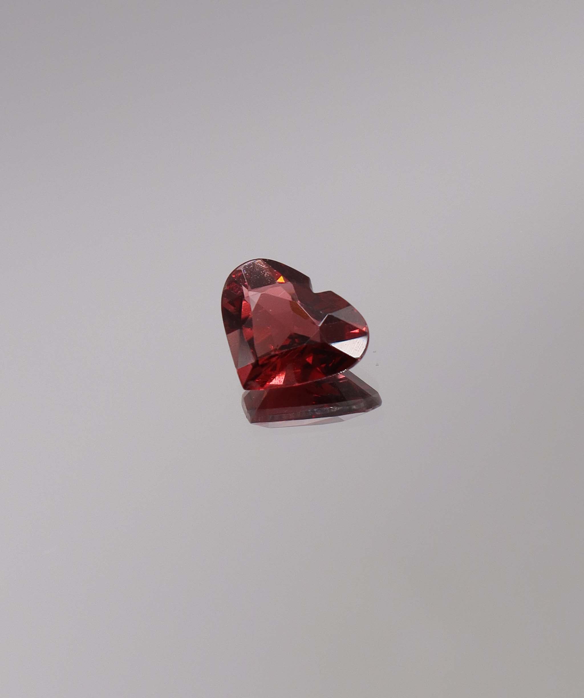 Luxury Promise 3.23ct Garnet Heart  DXBCS1229