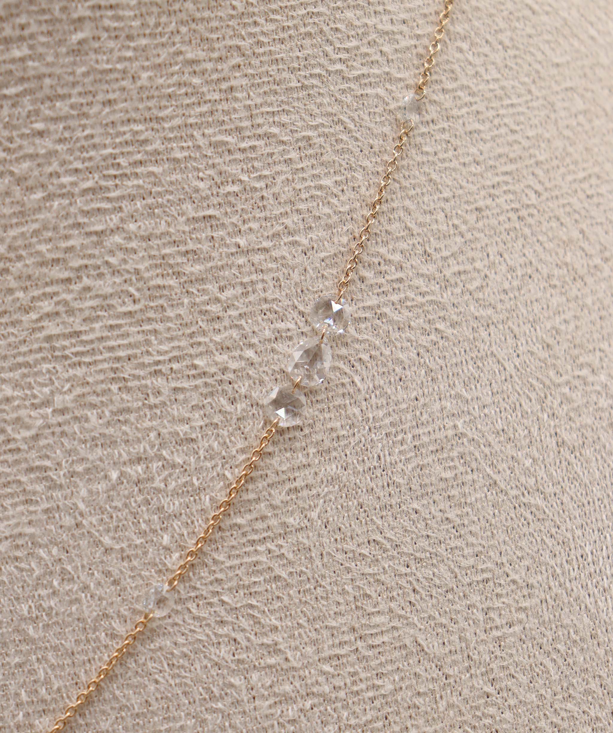 Luxury Promise 3.28CT EX PEAR 3DRILL White Pear Rosecut NECKLACE C12454