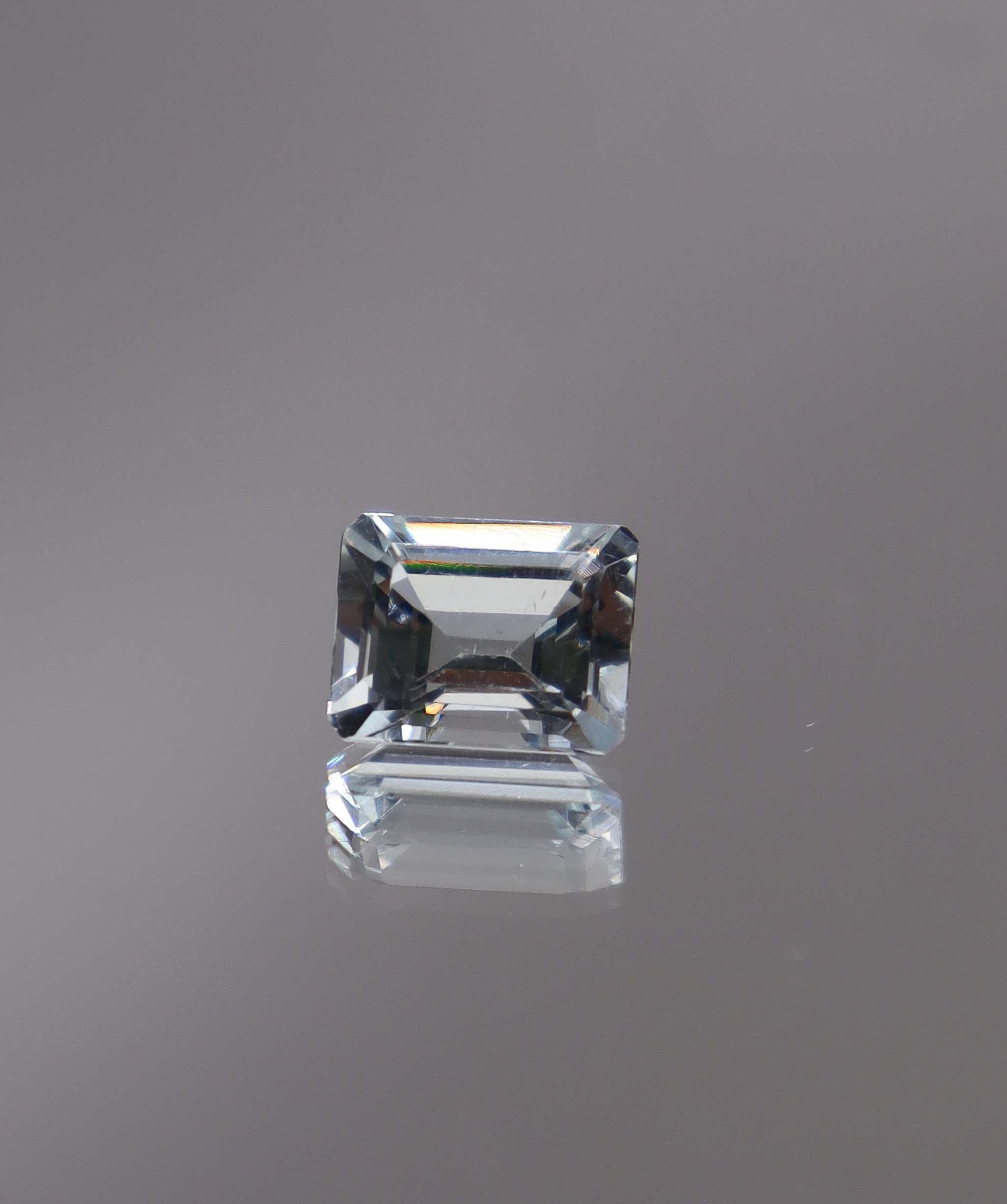 Luxury Promise 3.33ct Aquamarine Emerald DXBCS0100