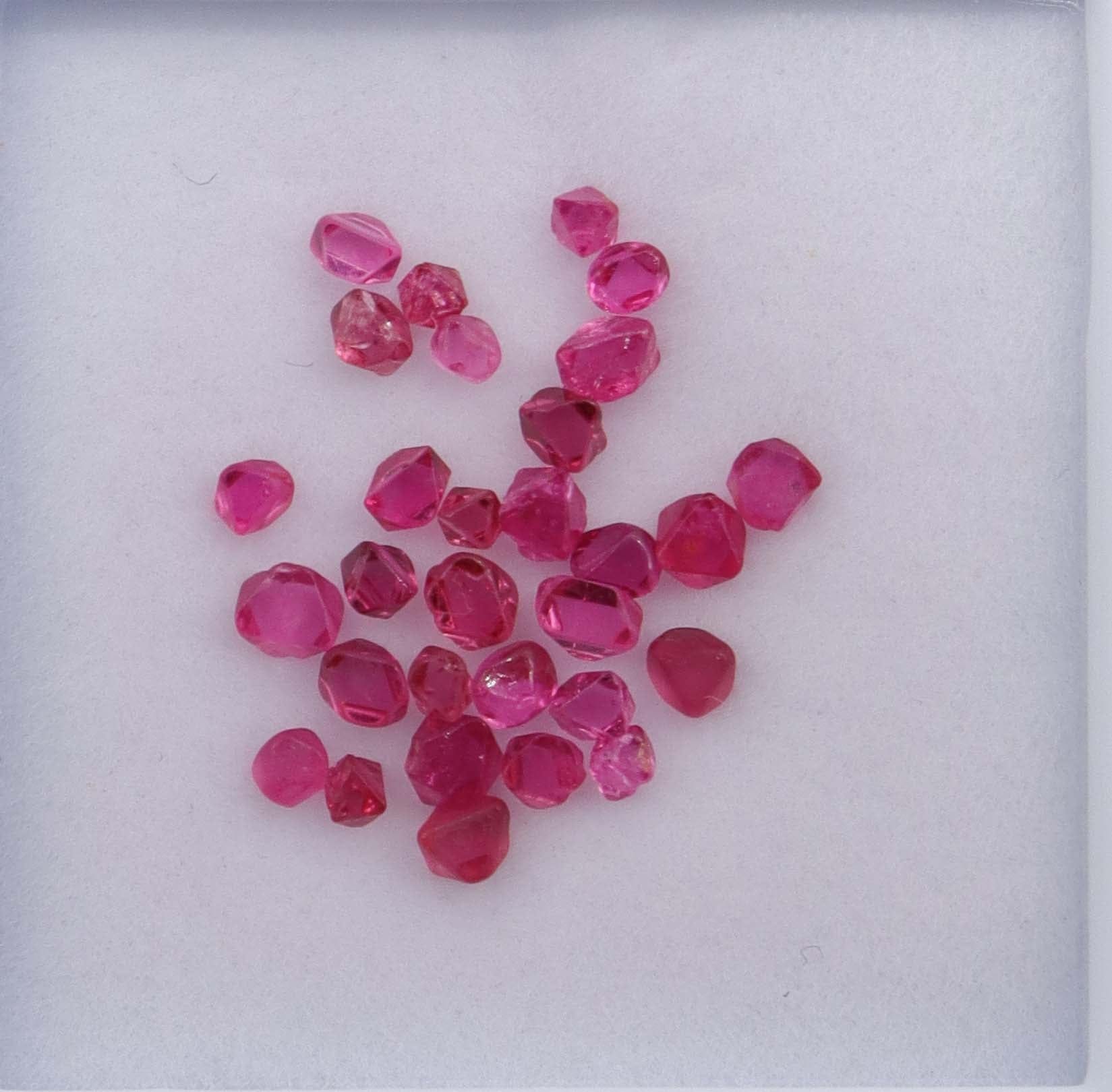 Luxury Promise 3.37ct Jedi Neon Pink Spinel Rough Crystals (30pcs) DXBCS2198