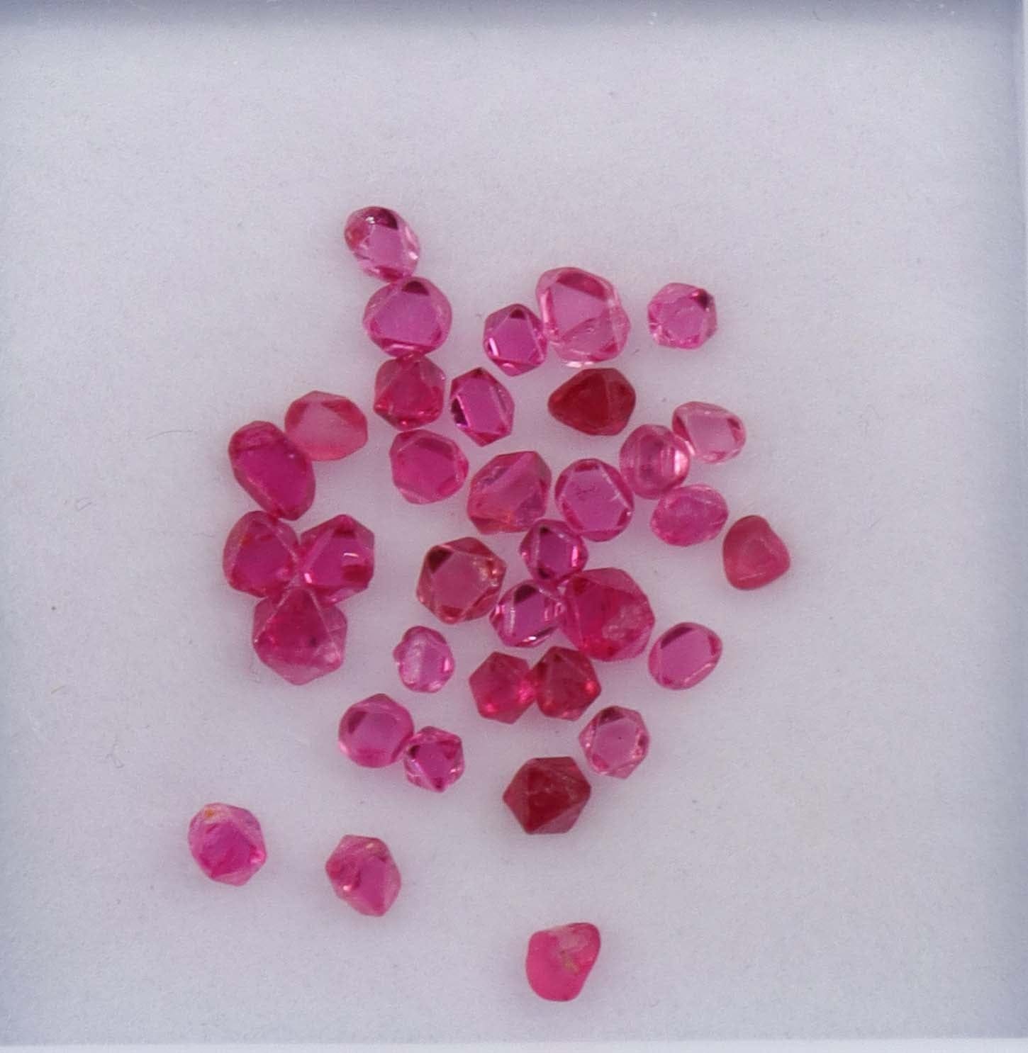 Luxury Promise 3.55ct Jedi Neon Pink Spinel Rough Crystals (35pcs) DXBCS2207