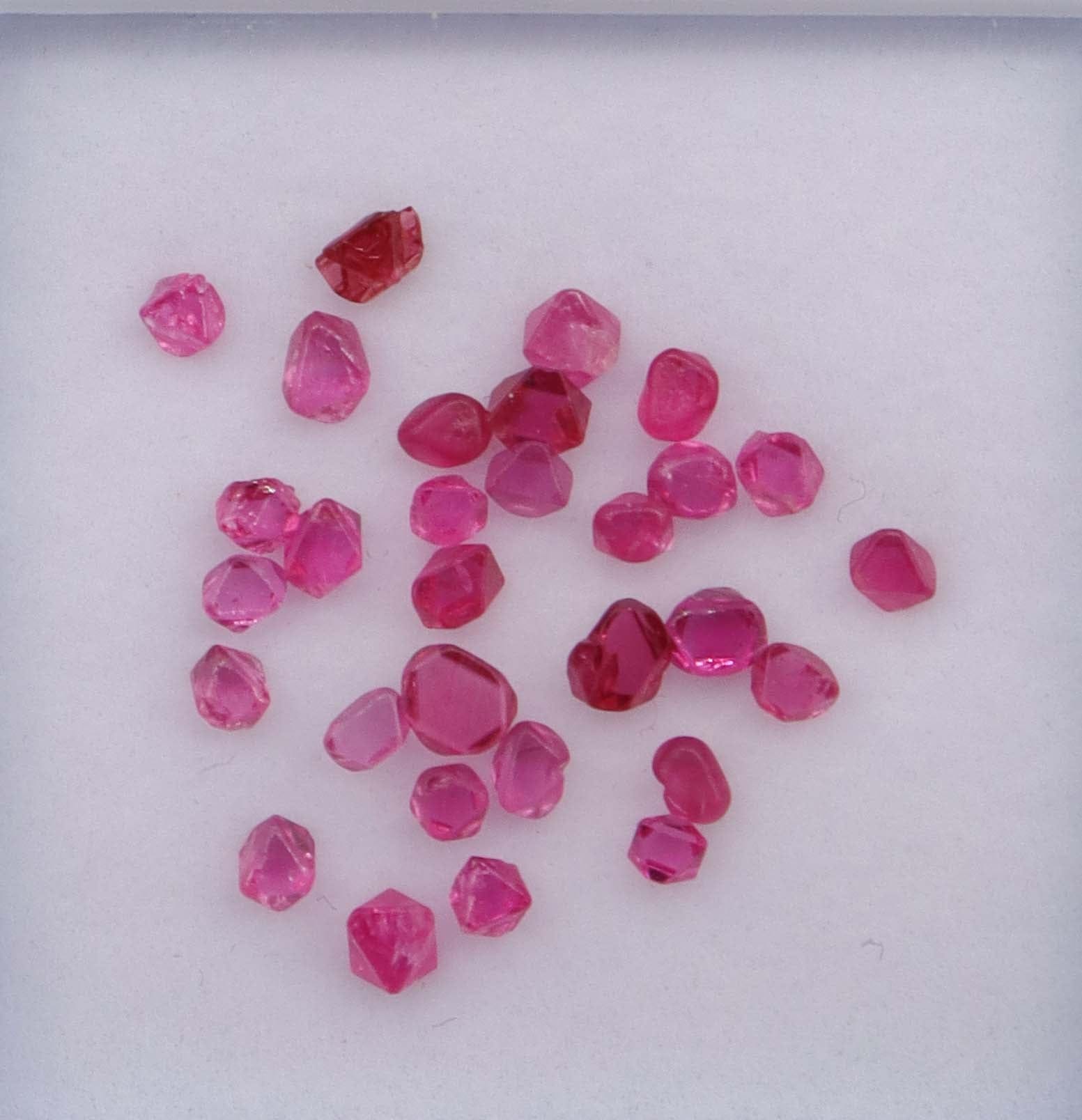 Luxury Promise 3.62ct Jedi Neon Pink Spinel Rough Crystals (30pcs) DXBCS2203