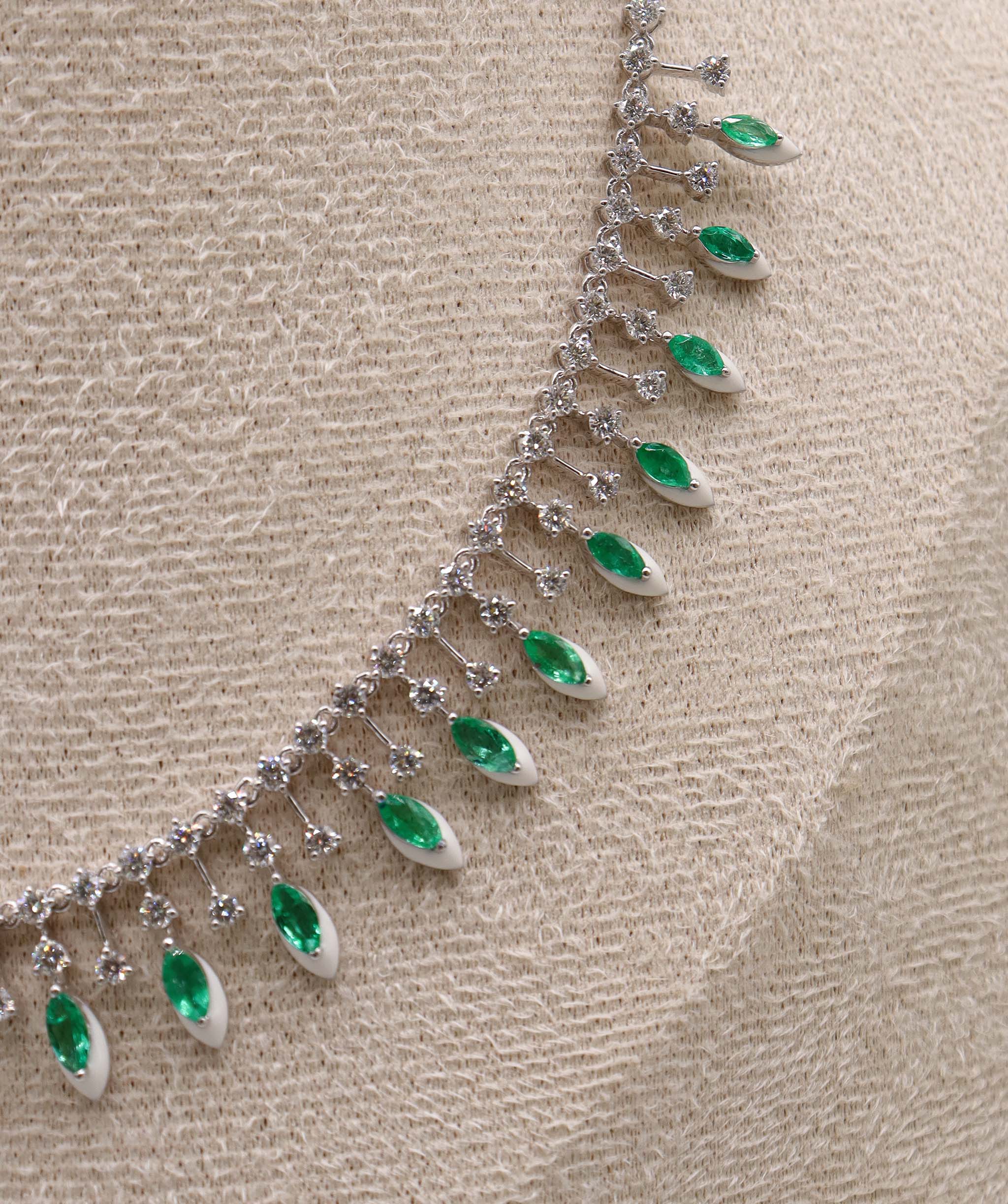 Luxury Promise 3.64CT PENDENT P-F47G
