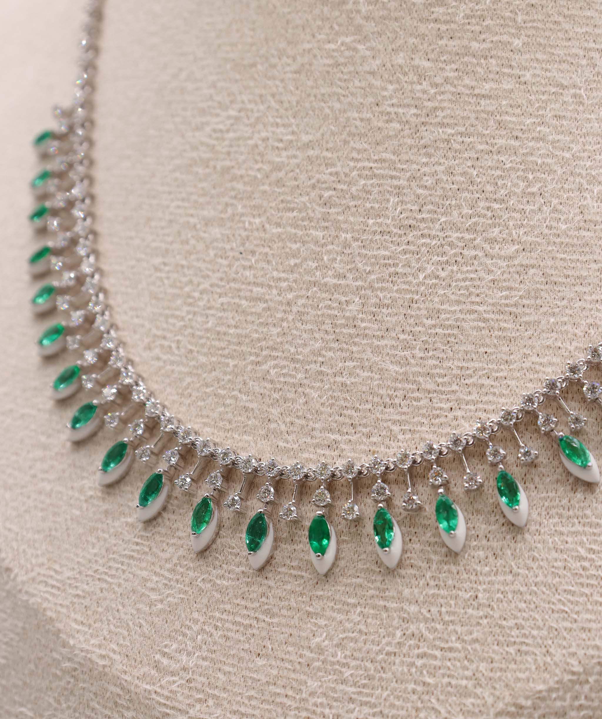 Luxury Promise 3.64CT PENDENT P-F47G