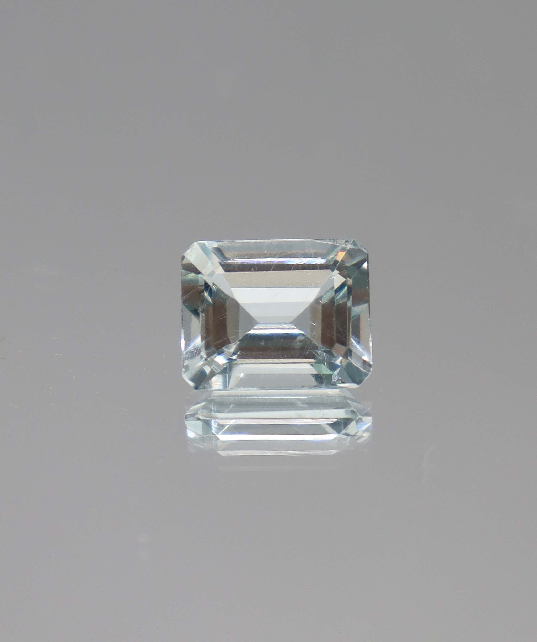 Luxury Promise 3.65ct Aquamarine Emerald cut DXBCS4461
