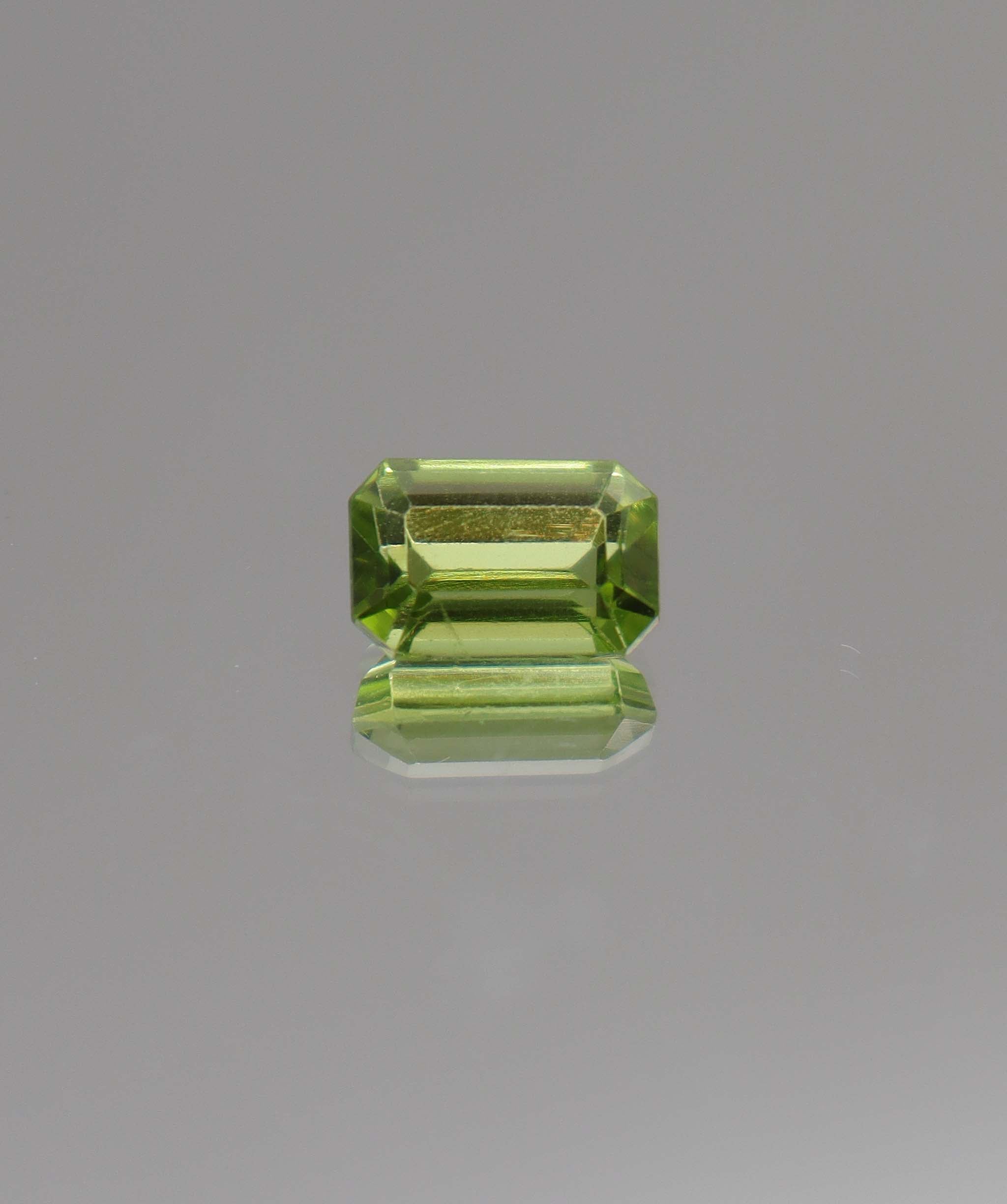 Luxury Promise 4.25ct Peridot*  DXBCS0908