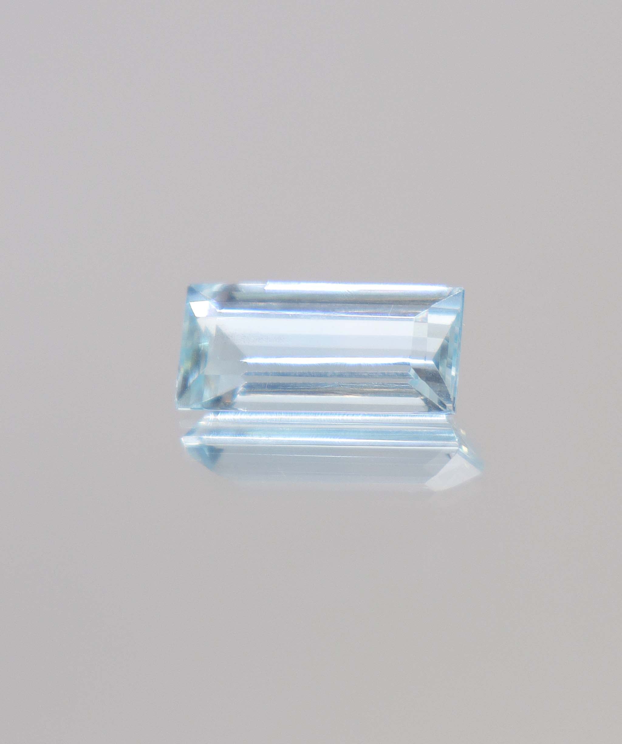 Luxury Promise 4.37ct aquamarine DXBCS2923