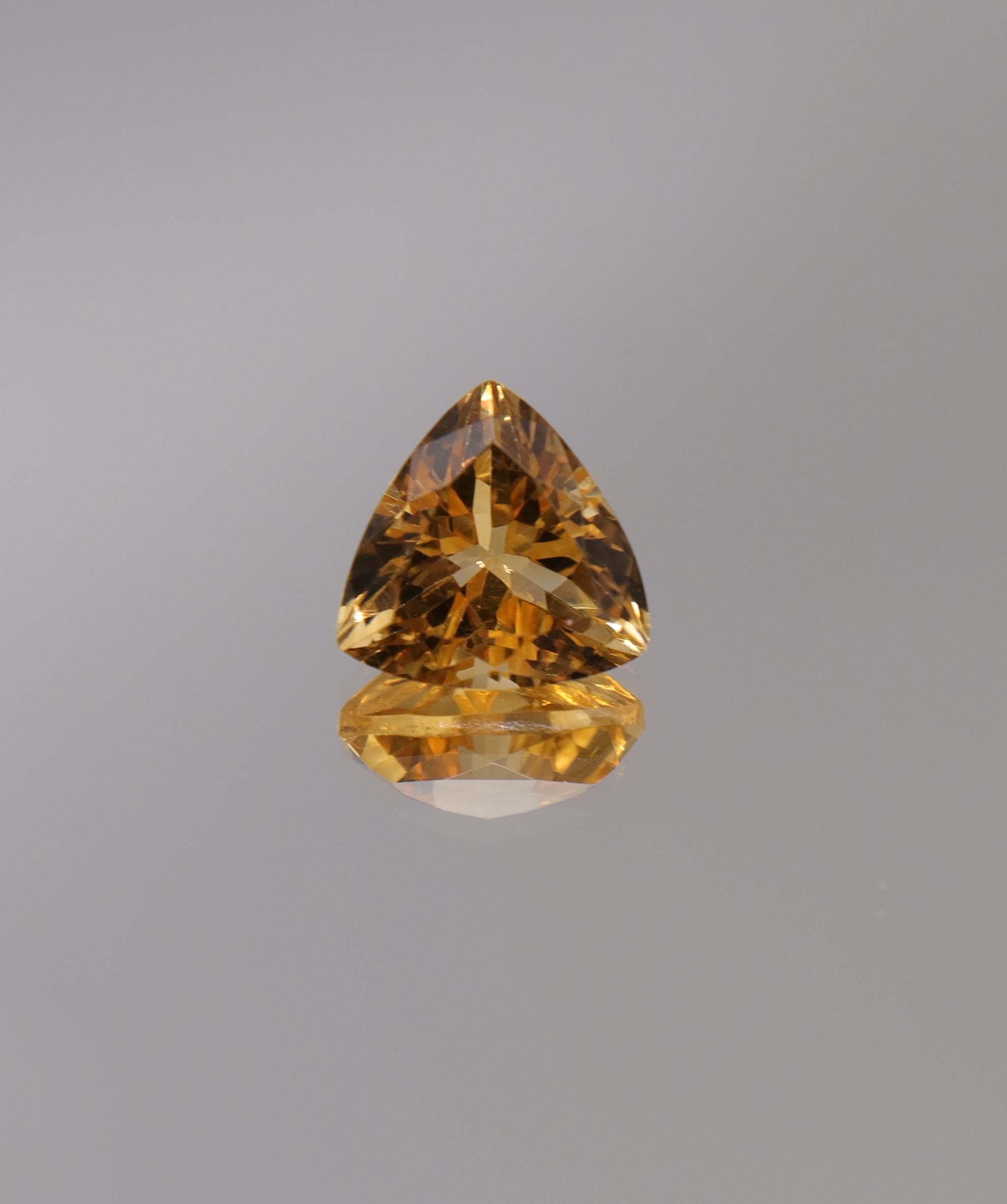 Luxury Promise 4.37ct Citrine Trillion  DXBCS1284