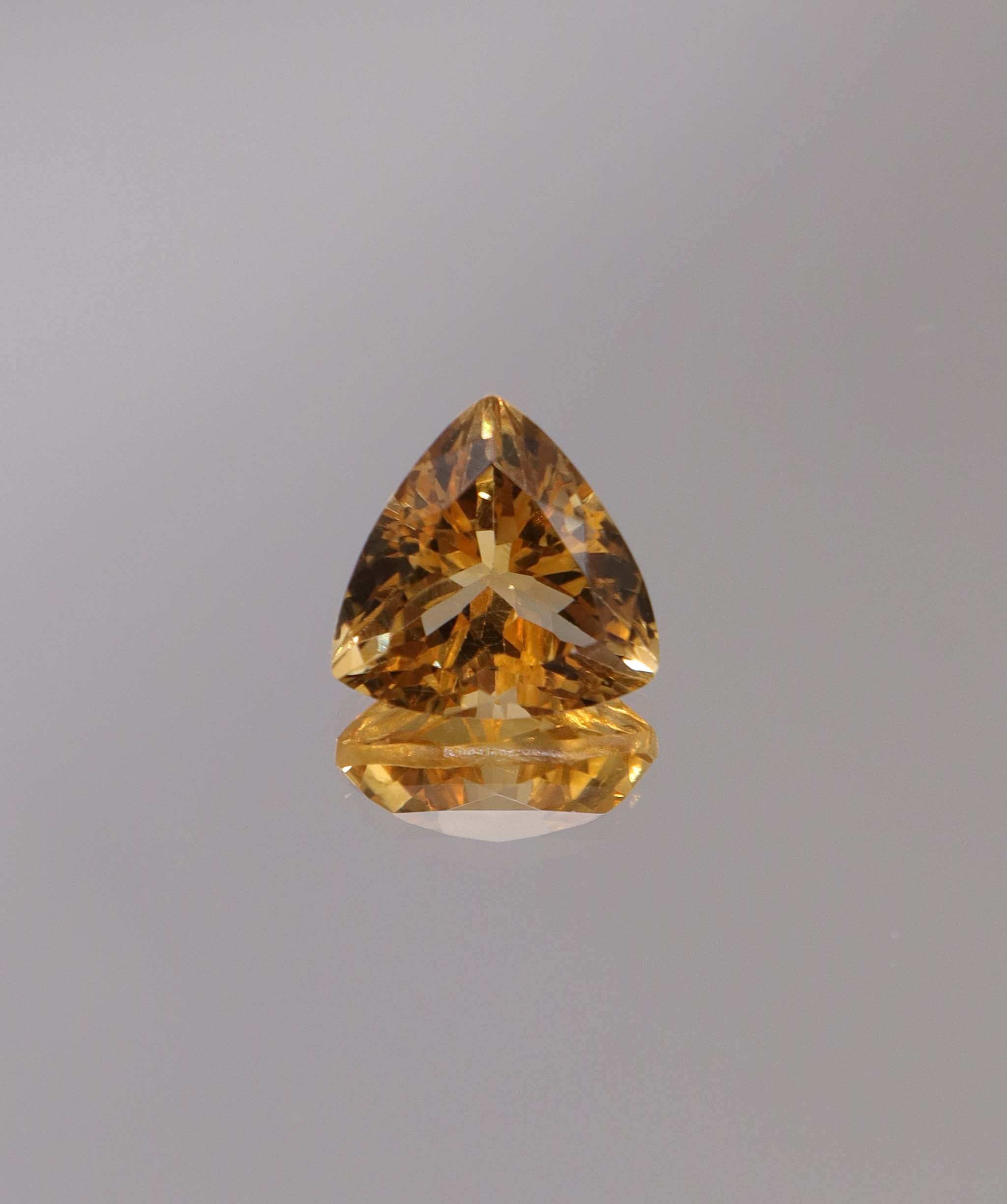 Luxury Promise 4.37ct Citrine Trillion  DXBCS1284
