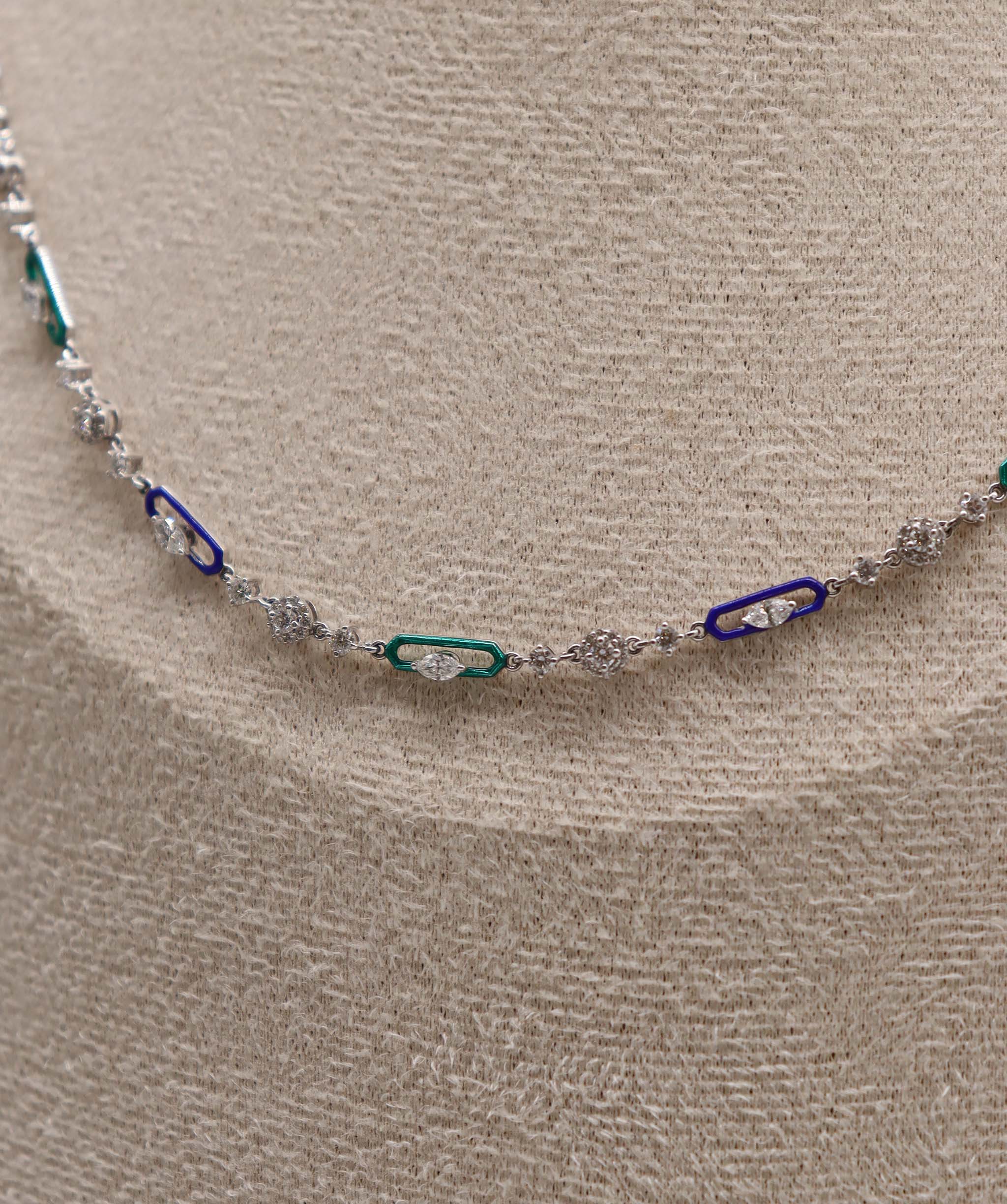 Luxury Promise 4.53CT NECKLACE NK-H40A