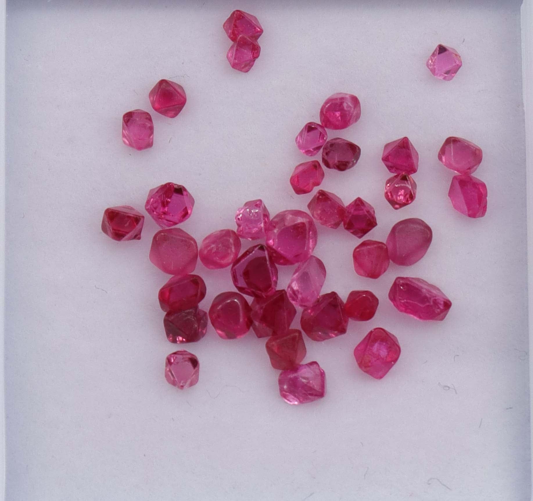 Luxury Promise 5.04ct Jedi Neon Pink Spinel Rough Crystals (37pcs) DXBCS2209