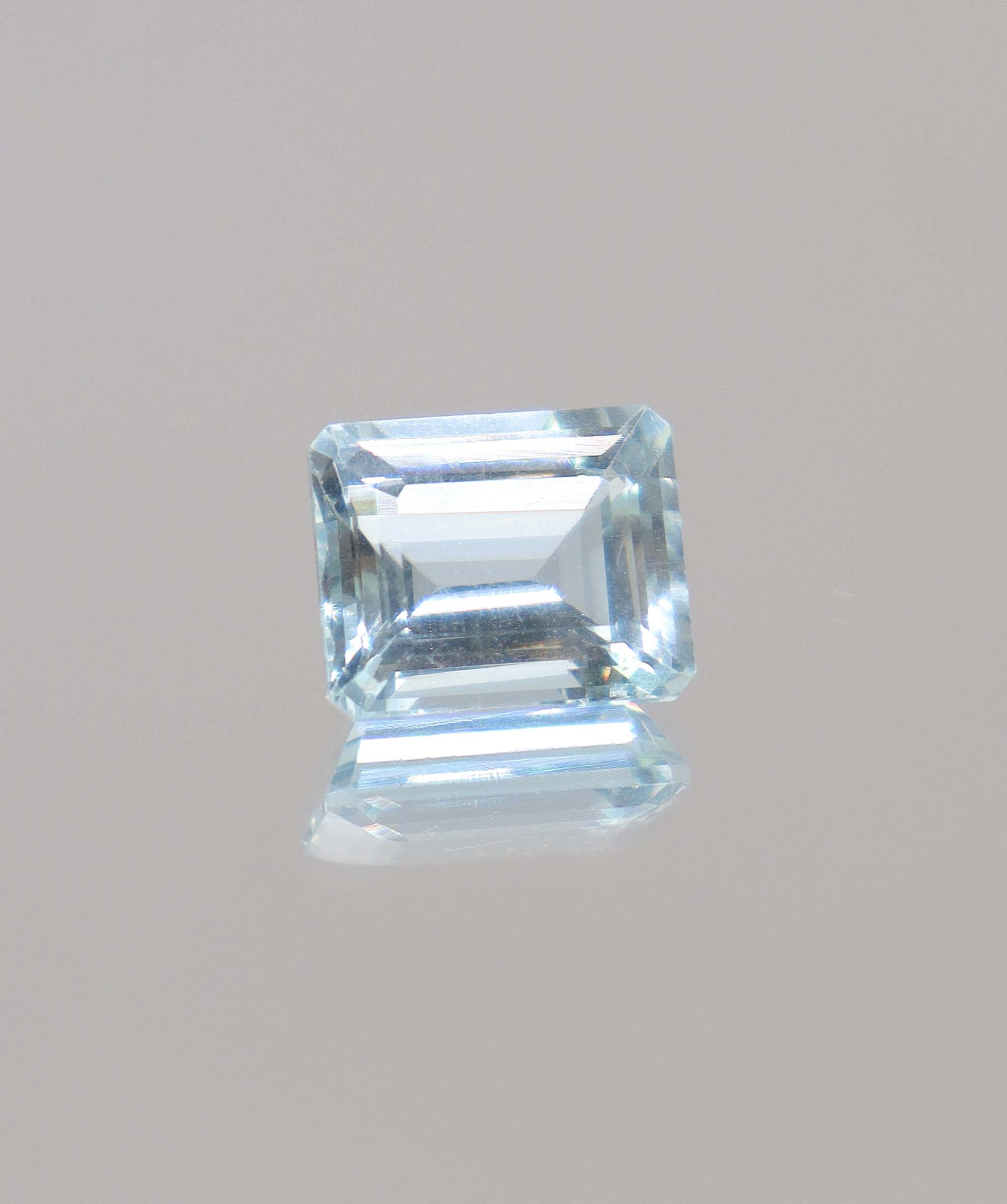 Luxury Promise 5.58ct aquamarine DXBCS0006