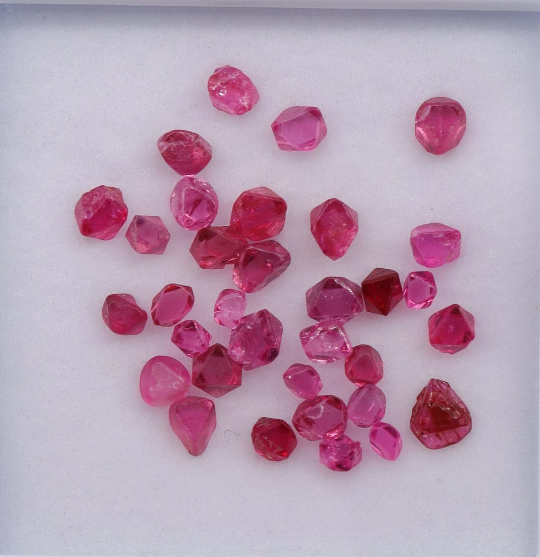 Luxury Promise 5.65ct Jedi Neon Pink Spinel Rough Crystals (33pcs) DXBCS2195