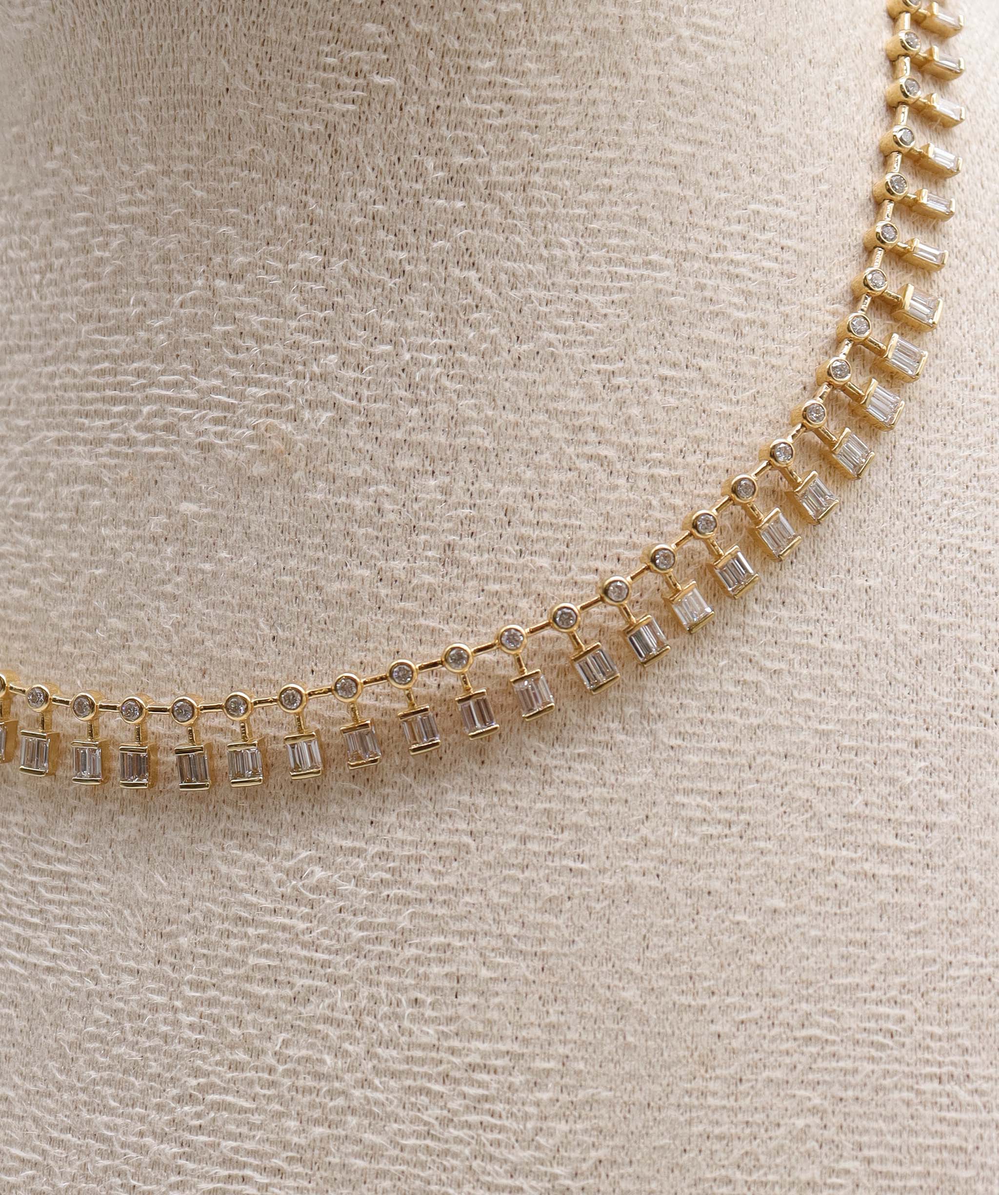 Luxury Promise 5.80ct Diamonds Necklace ASC6895