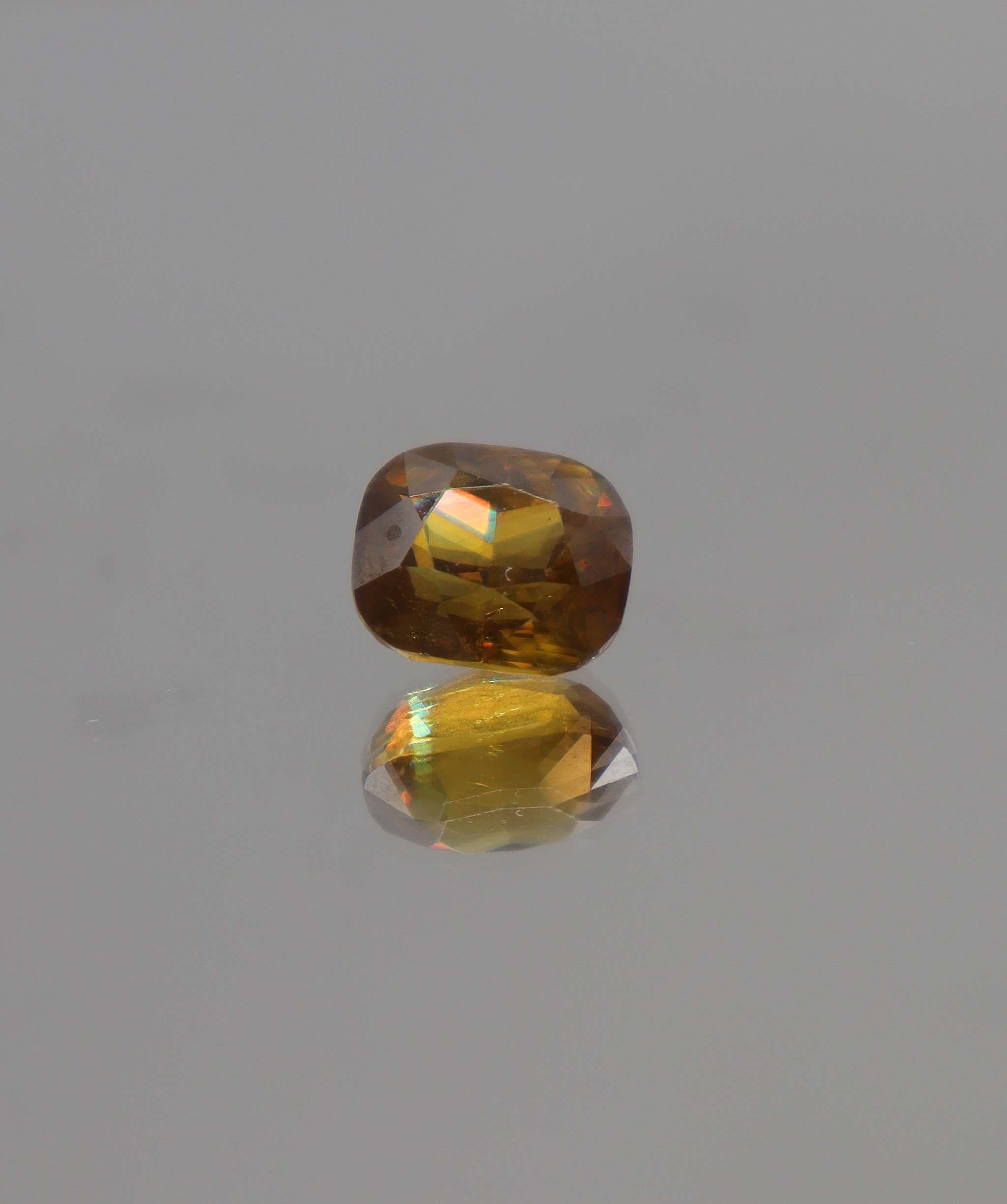 Luxury Promise 5.80ct Sphene * DXBCS0886