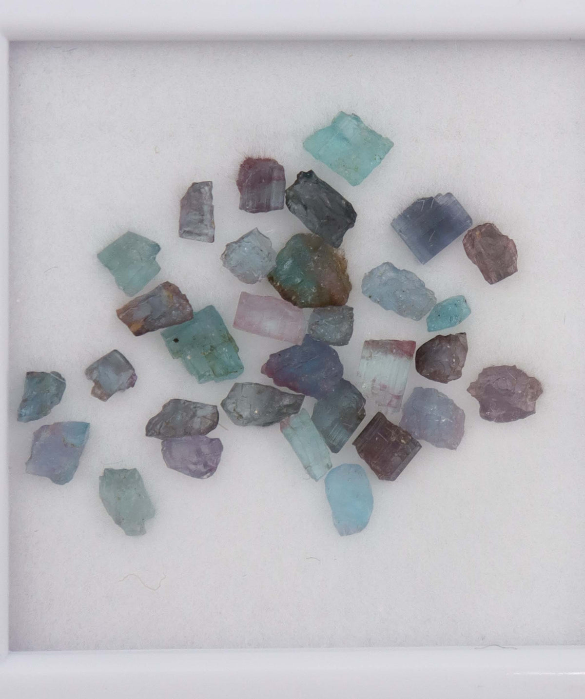 Luxury Promise 5ct Paraiba Rough stone DXBS6761