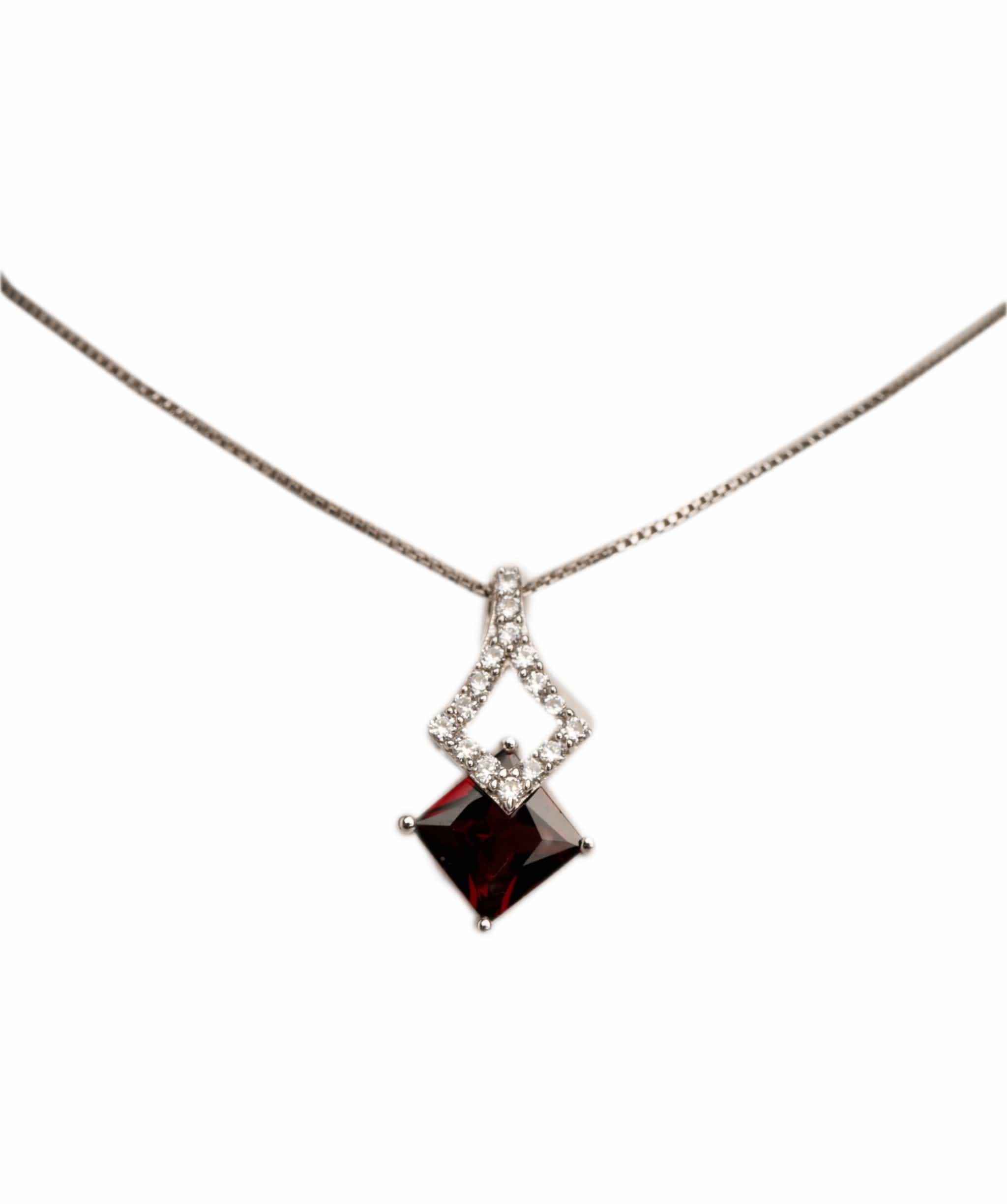 Luxury Promise 5ct Red garnet, Cubic Zircon 925 Silver White Pendant ALC3042