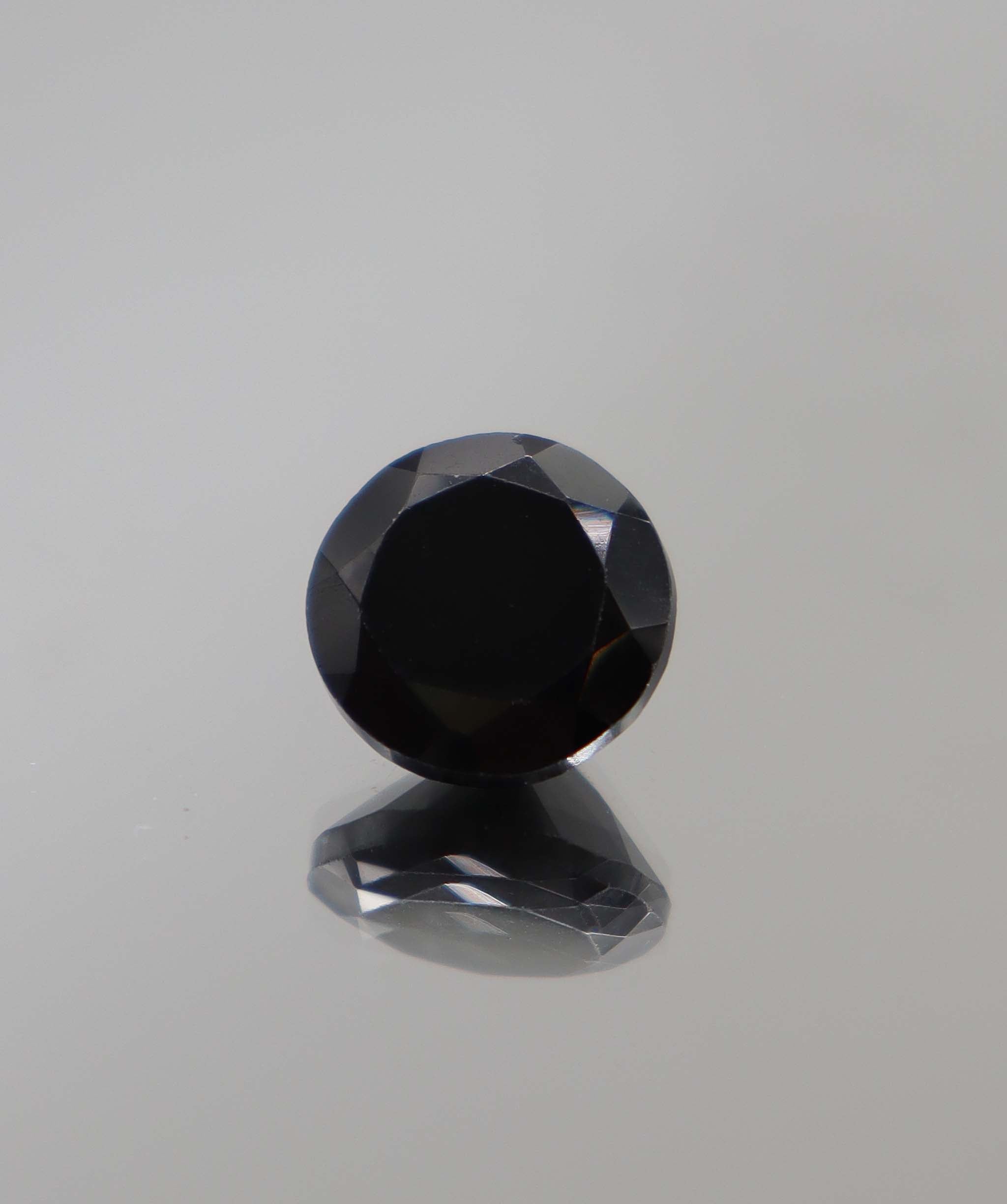Luxury Promise 6.32ct Black Spinel Round DXBCS2369