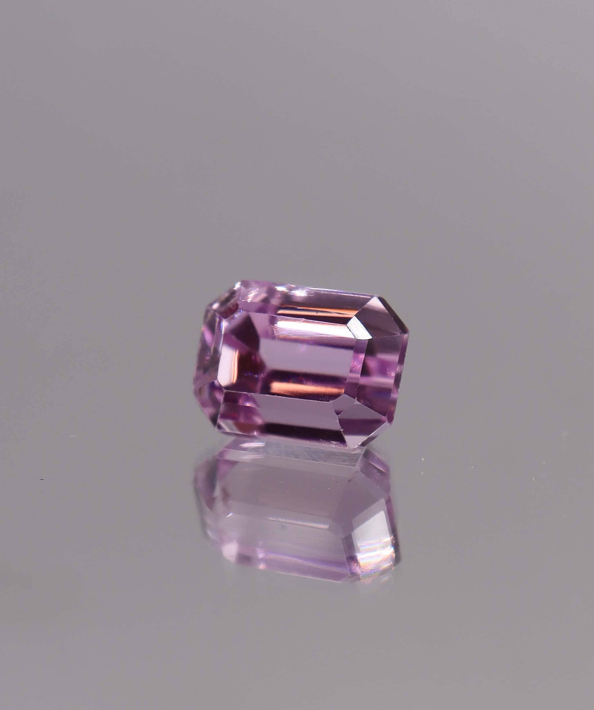 Luxury Promise 8.07ct Cushion Cut Kunzite DXBS6103
