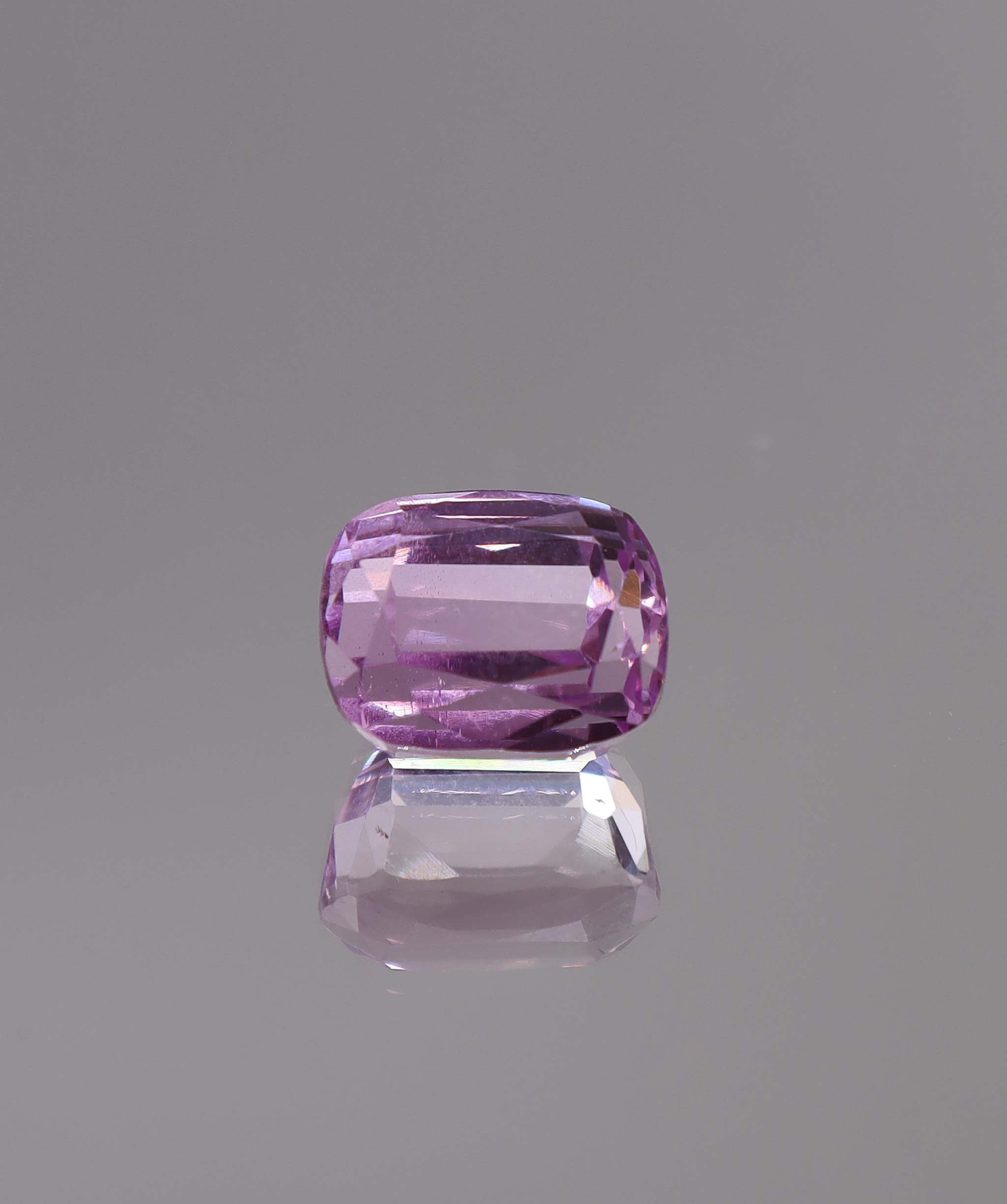 Luxury Promise 8.23ct Cushion Cut Kunzite DXBS6108