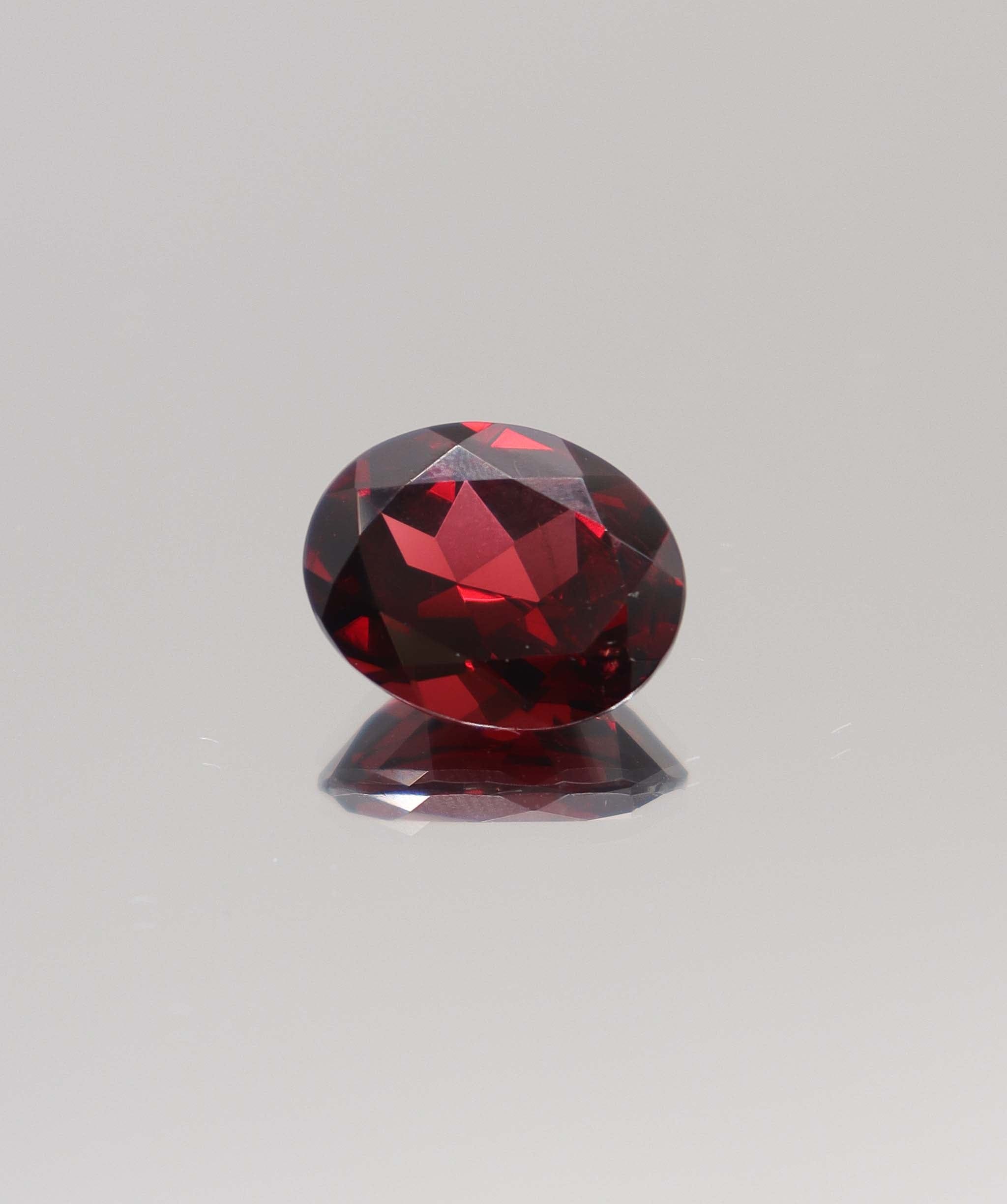 Luxury Promise 8.42ct Almandine Oval DXBCS0399