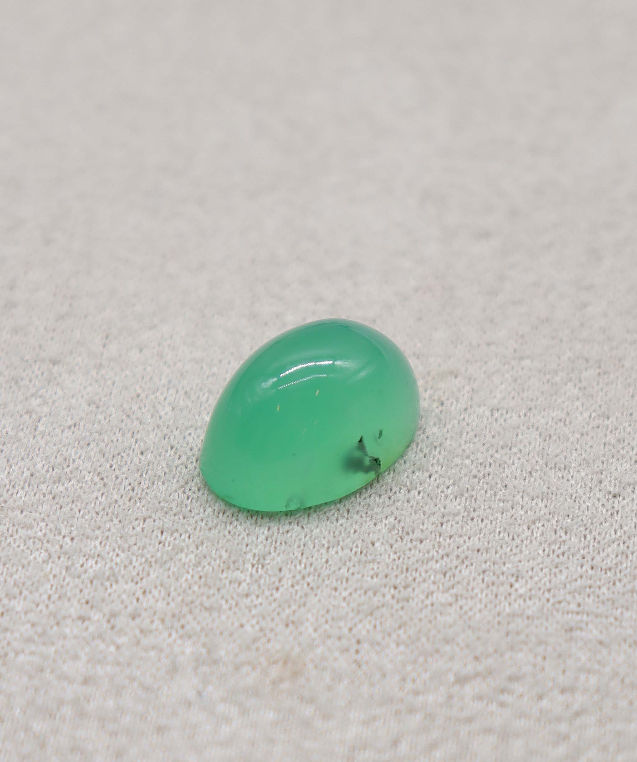 Luxury Promise 8.74ct Chrysoprase Cabochon Oval DXBCS2395