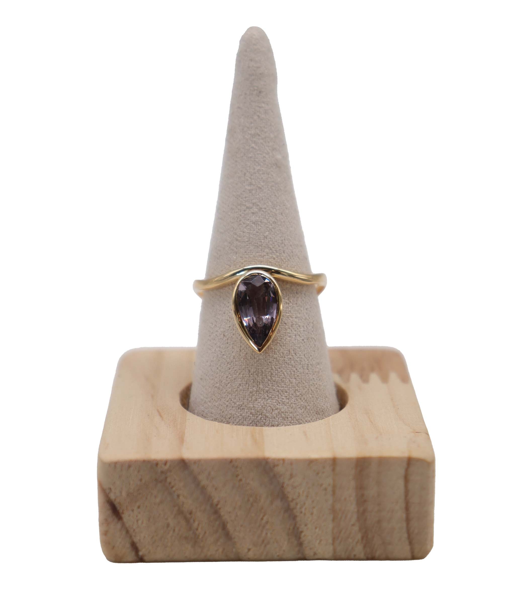 Luxury Promise Bezel yg ring 1.73cts spinel us8 DXBD0252