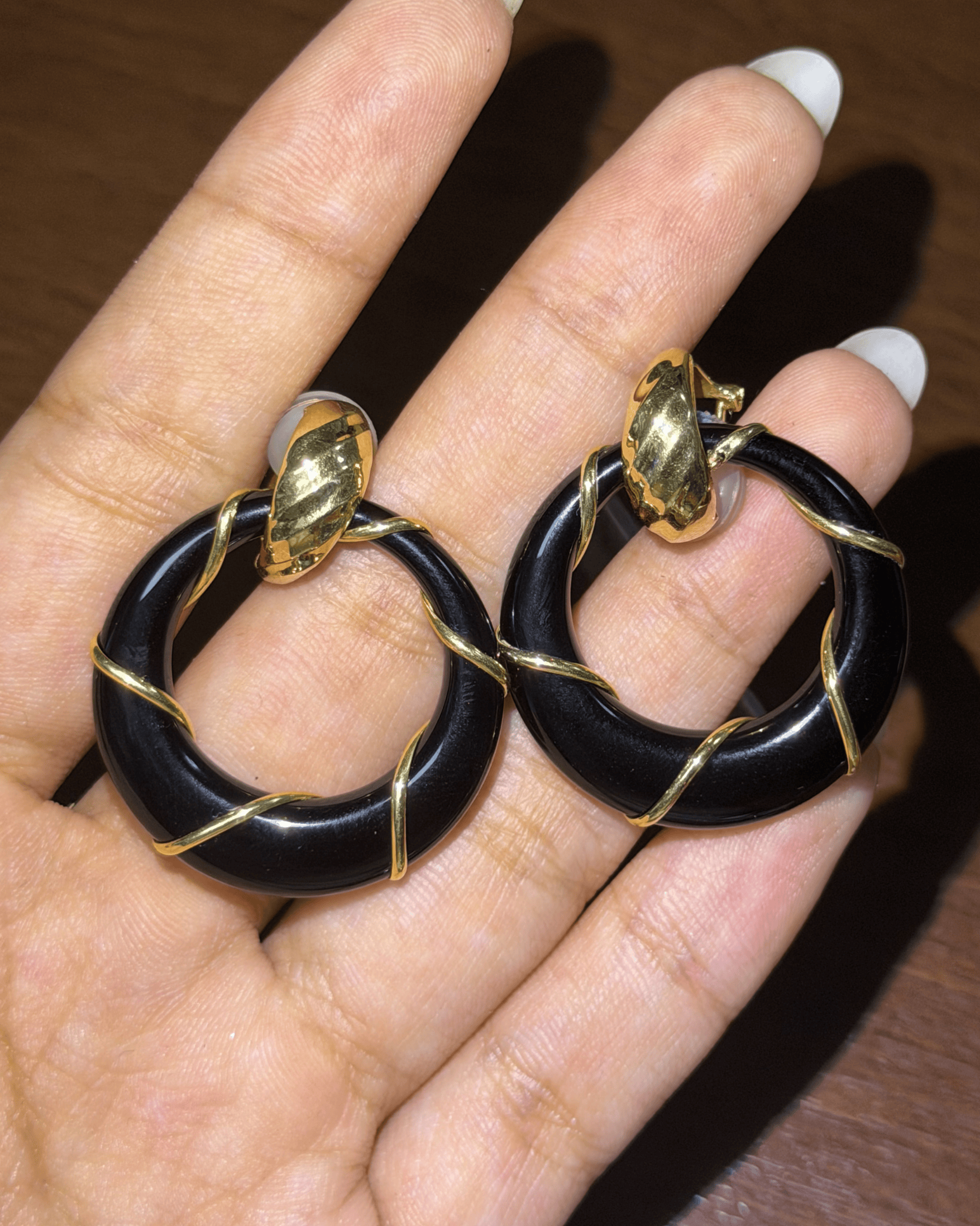 Luxury Promise Black Agate and 18K Earrings / 9.6g  0476N JJC0120