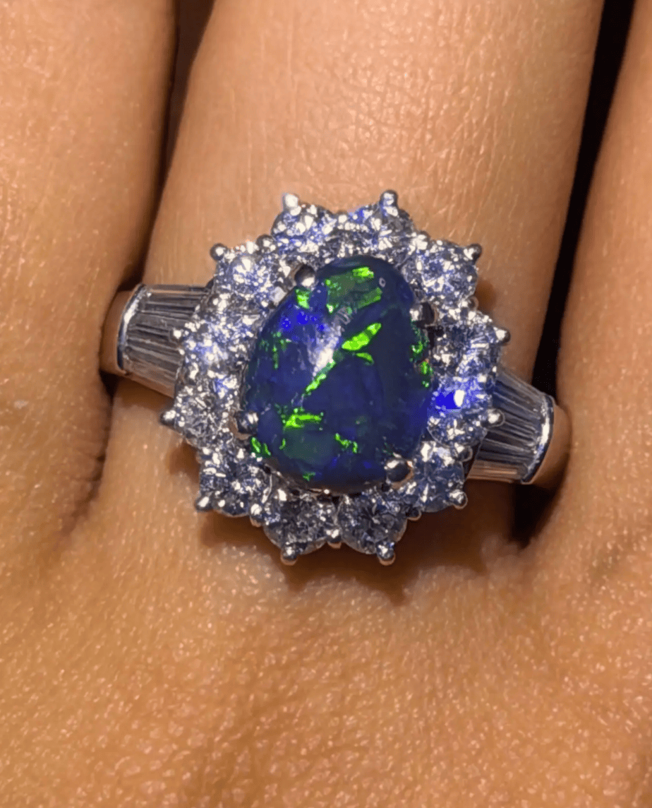 Luxury Promise Black Opal Ring with Diamond Halo in PT900 / 10.7g , OP1.52ct , D1.68ct  028NN JJC0072