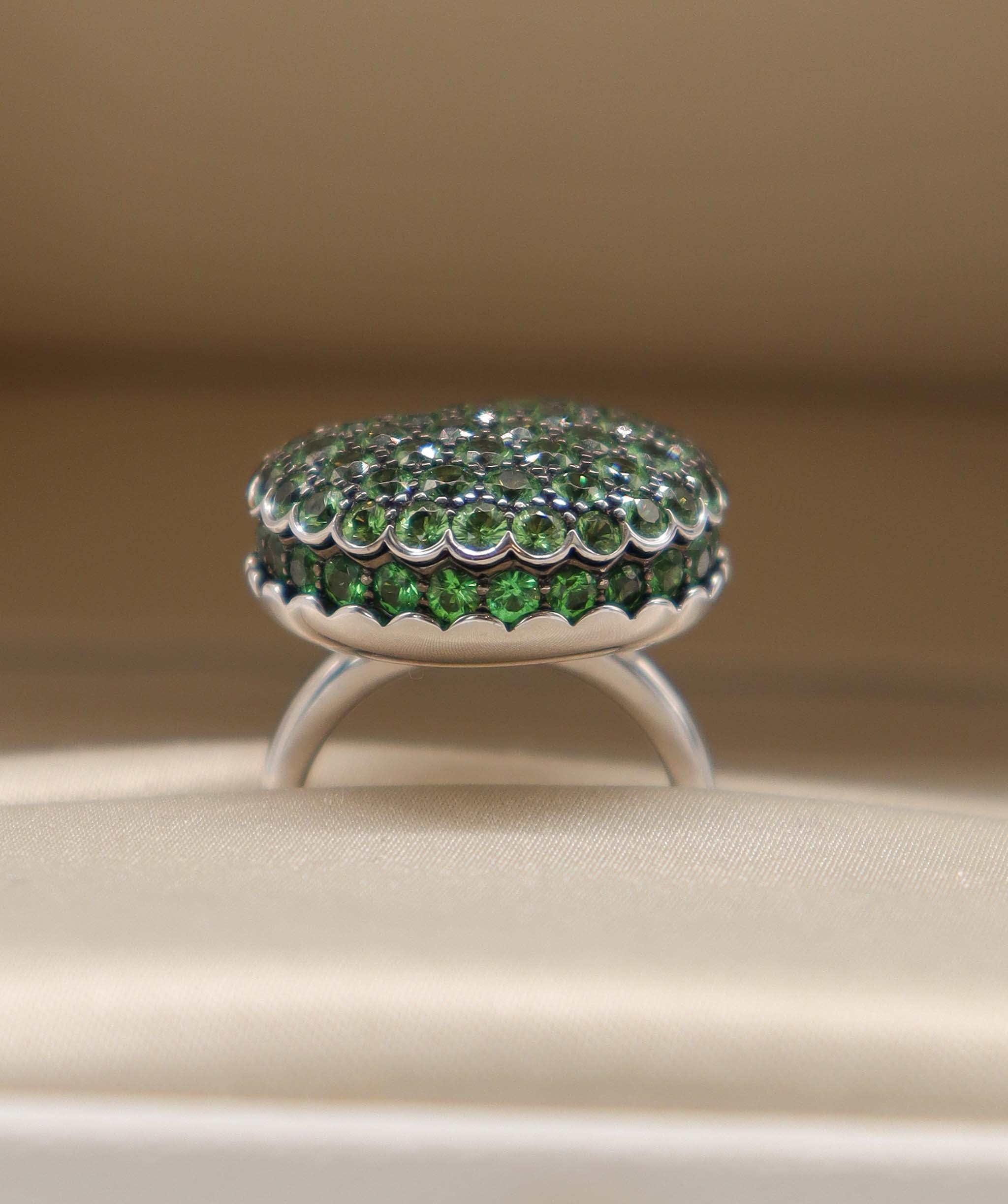 Luxury Promise Boucheron macaron ring DXBS4586