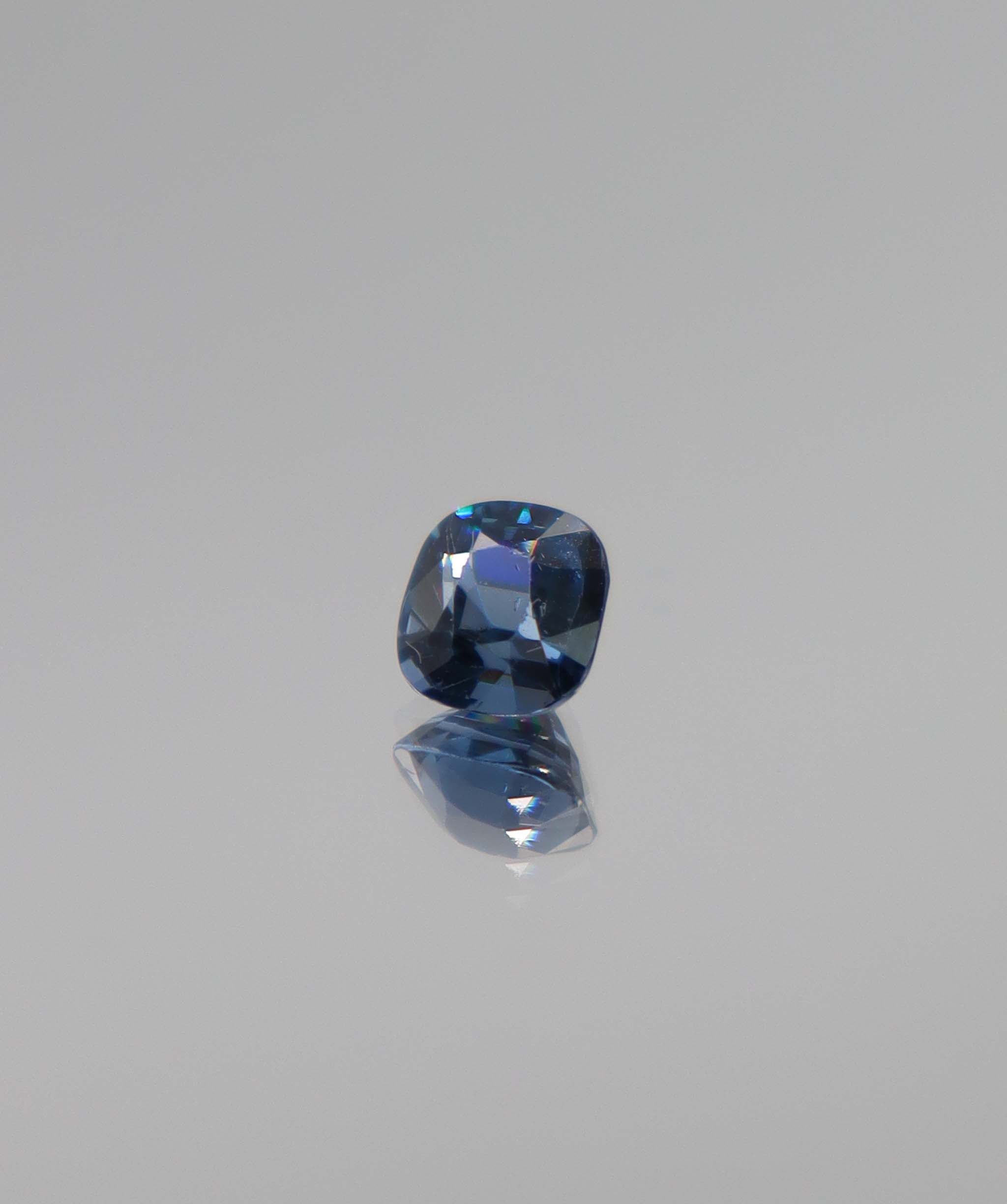 Luxury Promise Burmese Spinel 4 DXBS5523