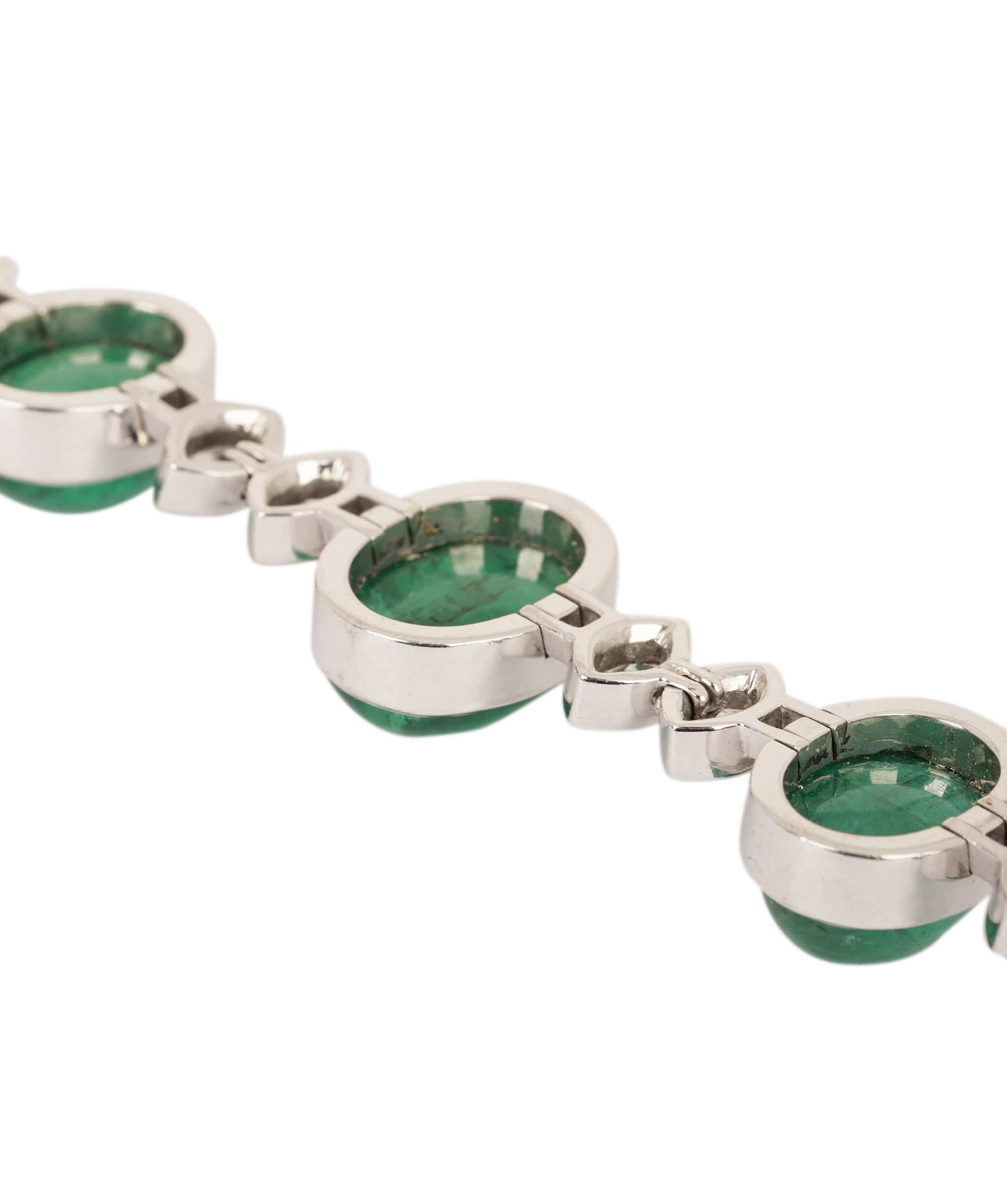 Luxury Promise Cabochon Emerald and Diamond Bracelet WA24965
