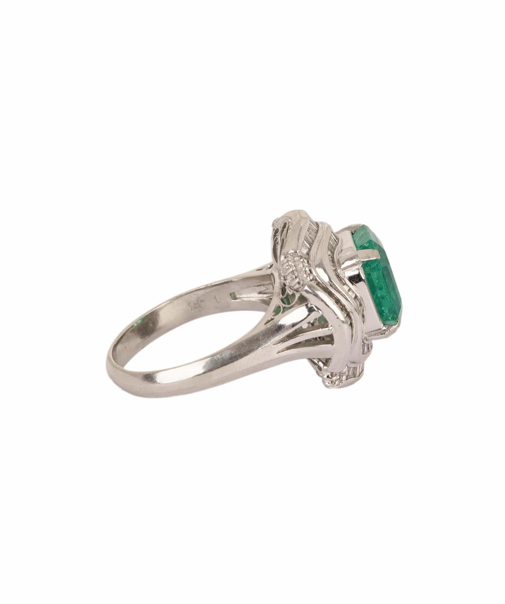 Luxury Promise Colombian Emerald & Diamond Cluster Ring WA25022