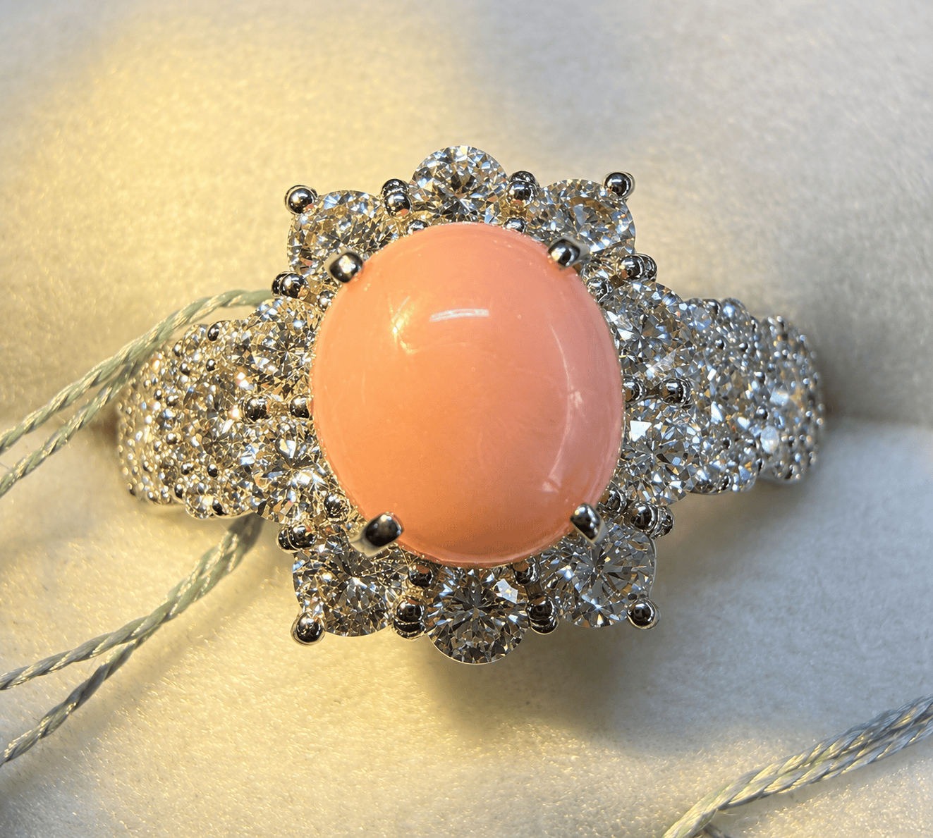 Luxury Promise Conch Pearl Diamond Ring in P950 / P2.63ct / D1.23ct / JA-0708 JJC1082