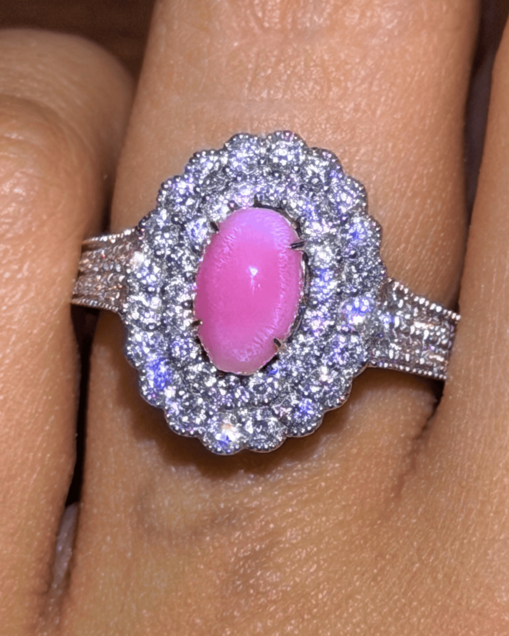 Luxury Promise Conch Pearl Ring with Double Diamond Halo in PT900 / 8.4g, PA1.0ct, D1.57ct  838NS JJC0129