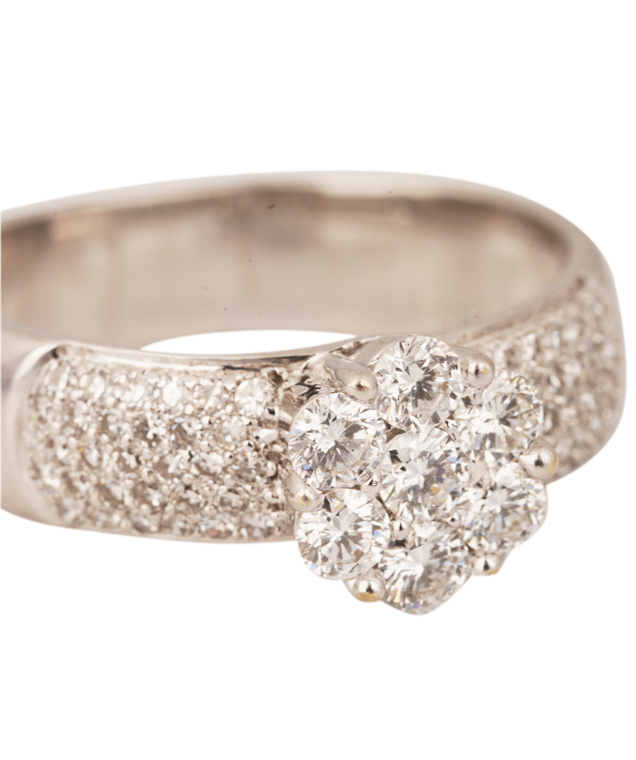 Luxury Promise Diamond Cluster Ring WA25429