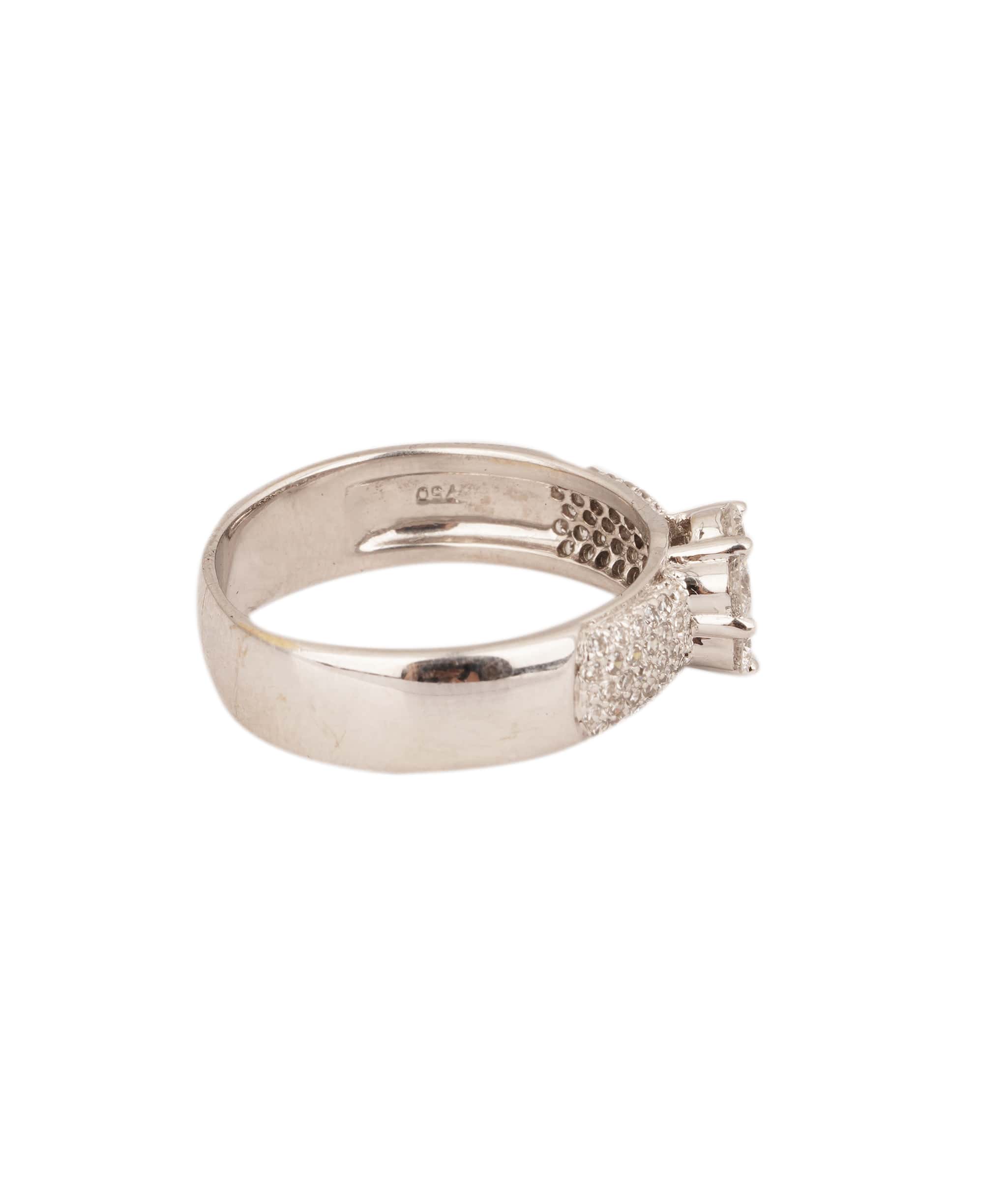 Luxury Promise Diamond Cluster Ring WA25429
