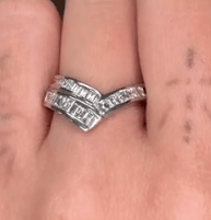 Luxury Promise Diamond V ring in Pt900 - D1.04ct AE5530 JJC0286