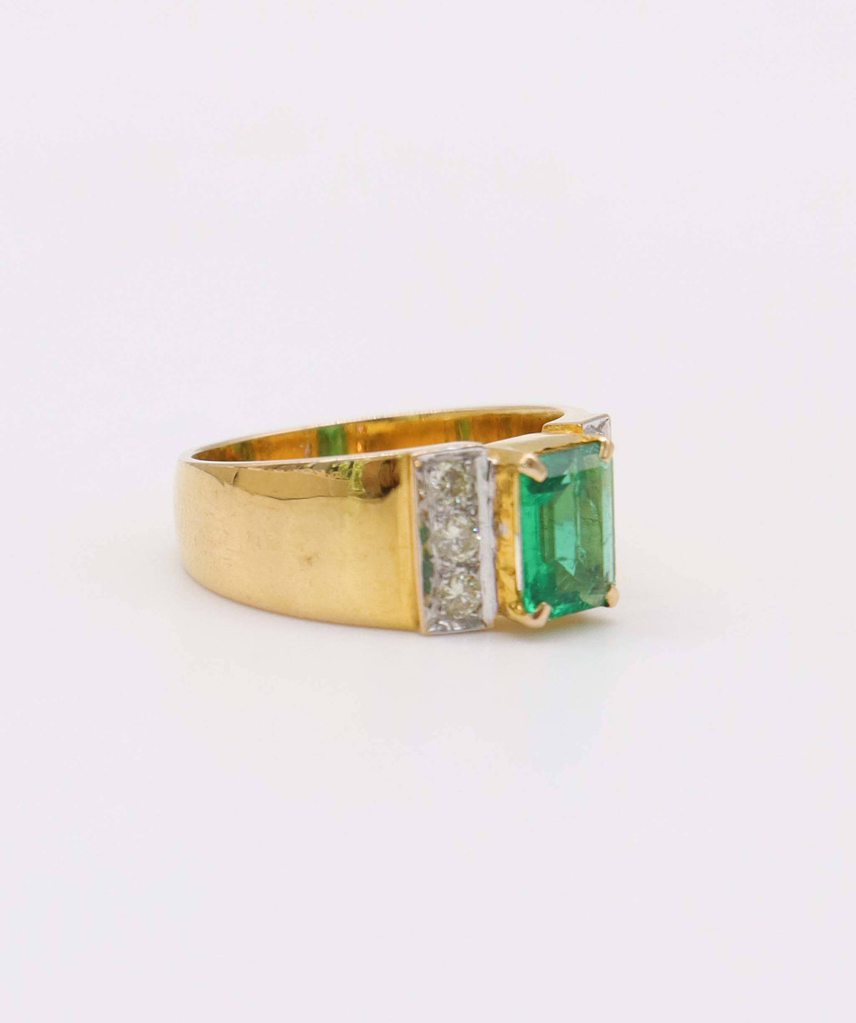 Luxury Promise Emerald and Diamond Box/poison Ring in 14k AVNC007