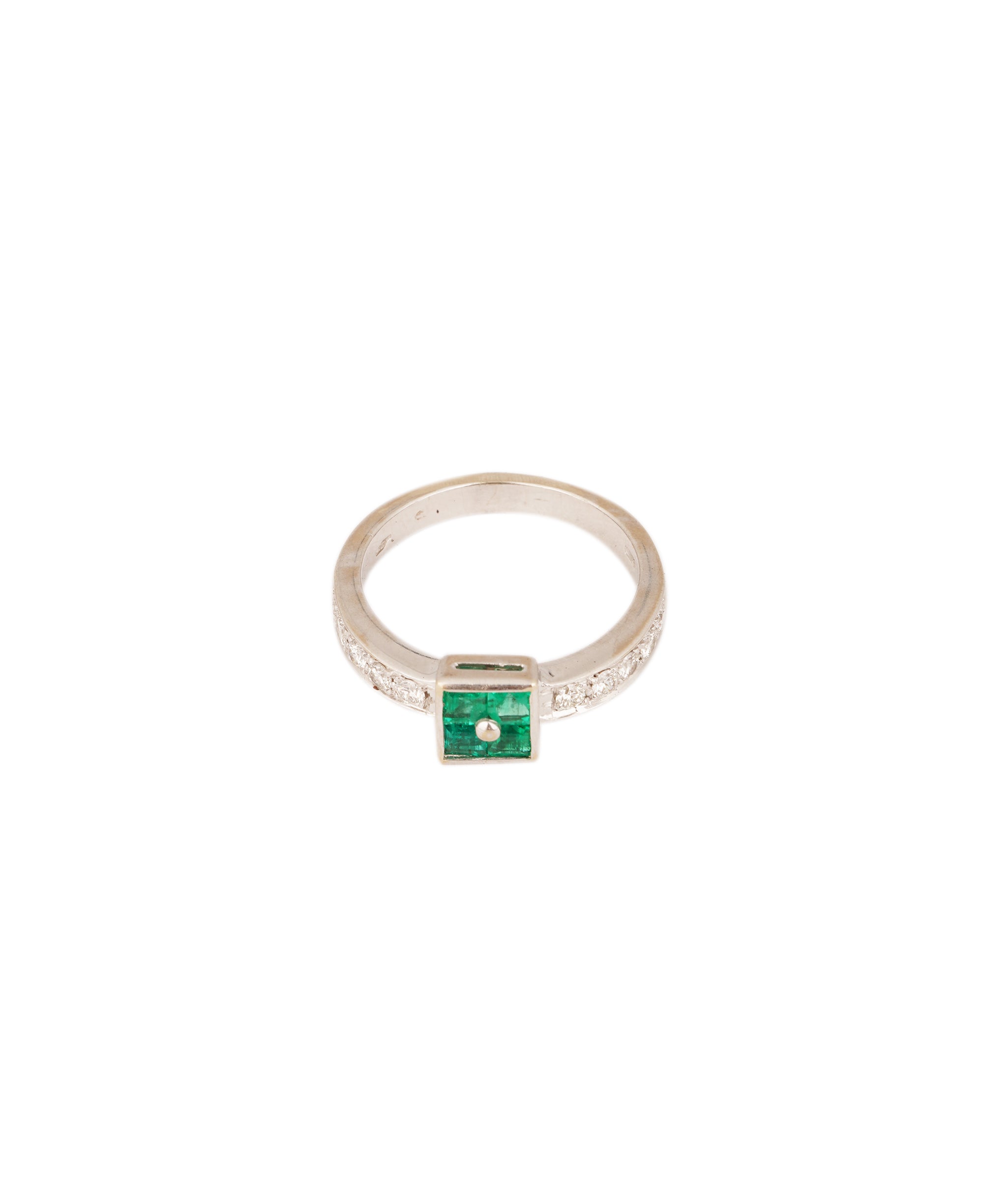 Luxury Promise Emerald and Diamond Ring WA25130