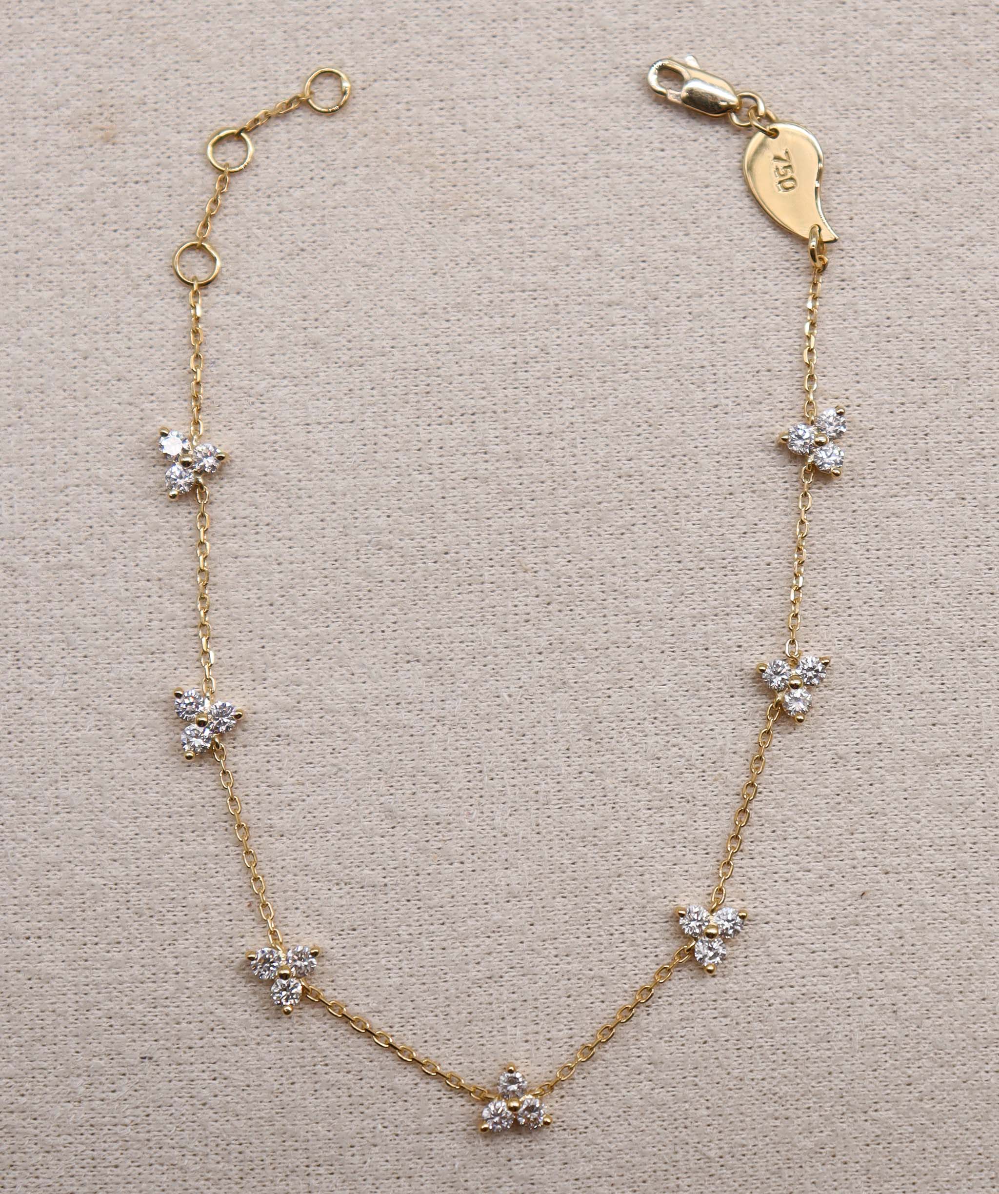 Luxury Promise Floral Chain Bracelet Constelation Britney 18k Gold ASC6880