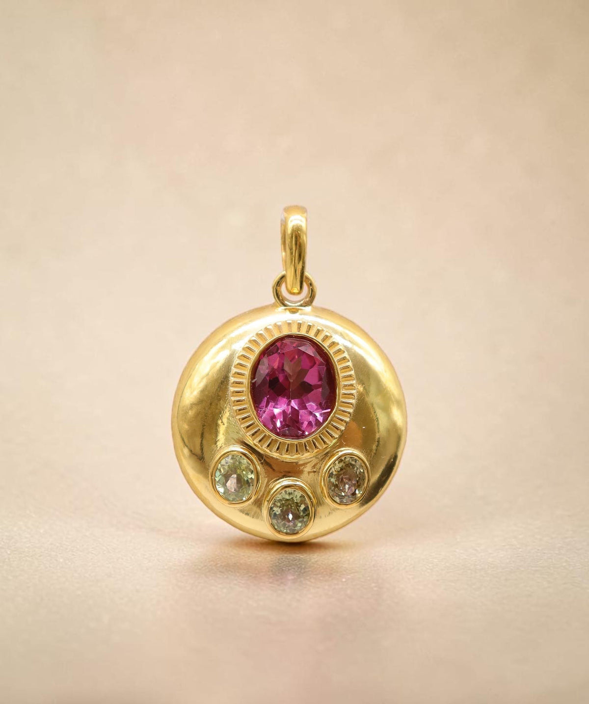 Luxury Promise GEMGOCHI Round Shape DXBS6610
