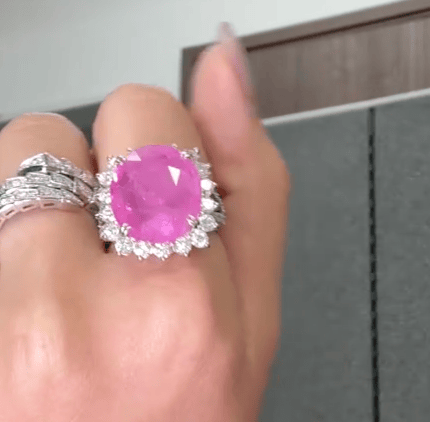 Luxury Promise GIA Vietnam Pink Sapphire Diamond Ring in PT900 / PS14.21ct / D1.70ct / 6.5US 2504 JJC1030