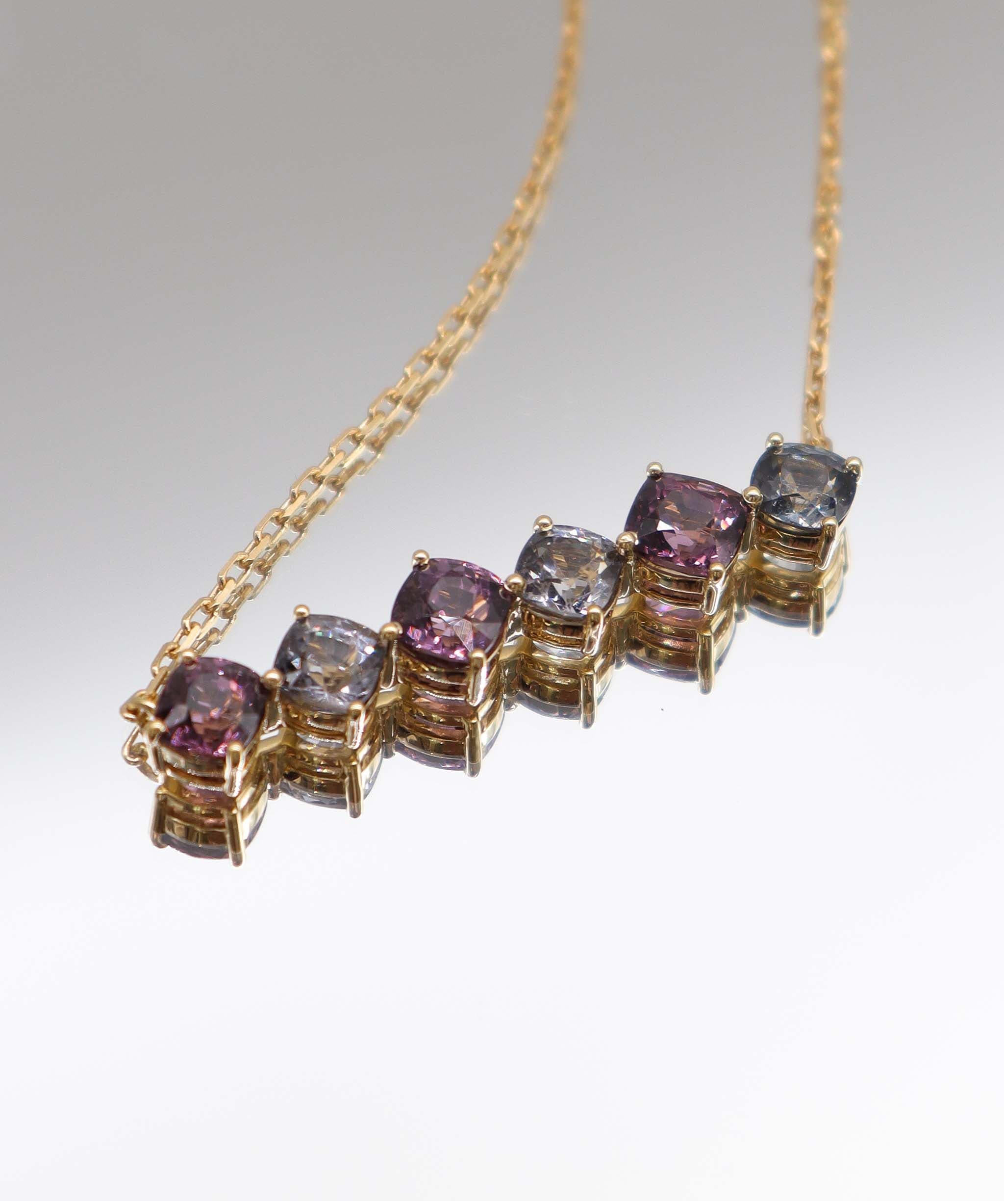 Luxury Promise LINE PENDANT ON CHAIN 8.01cts spinel DXBD0379