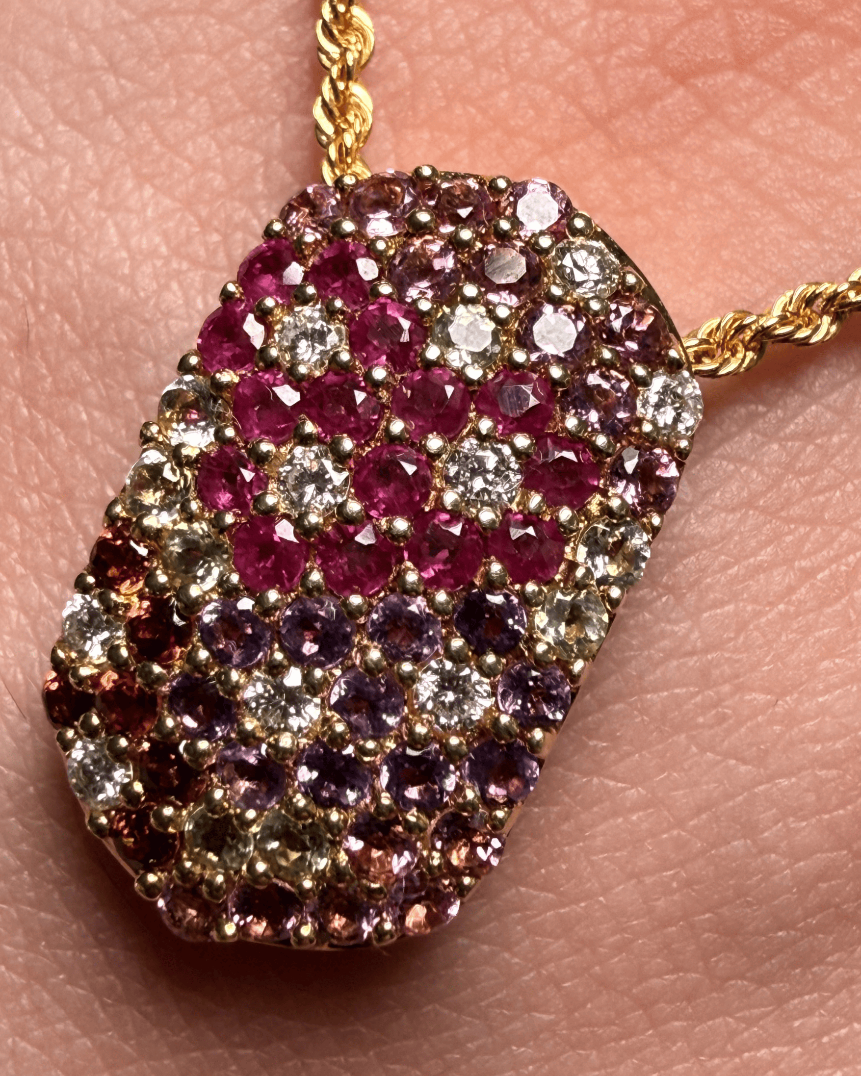 Luxury Promise Pavé Dome Pendant with Diamonds in 18K / 6.9g, D0.28ct  07S77  JJC0169