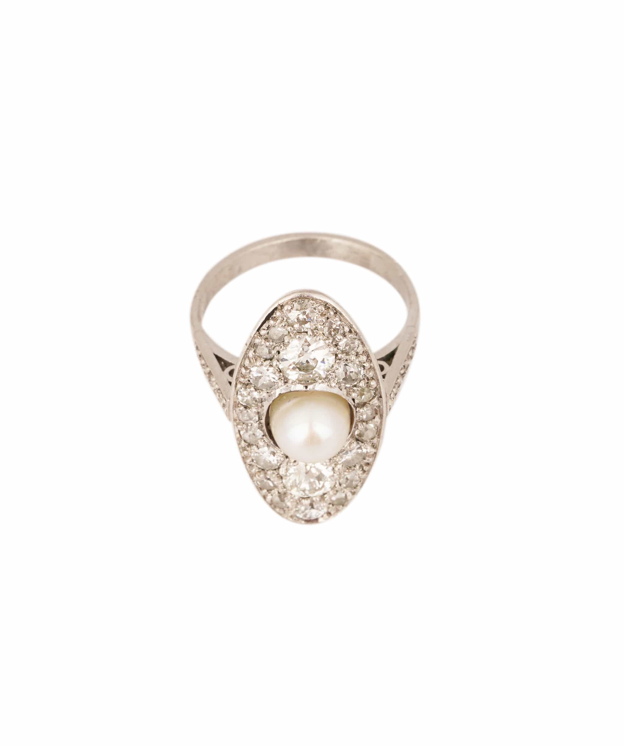 Luxury Promise Pearl and Diamond Oval Ring WA90778