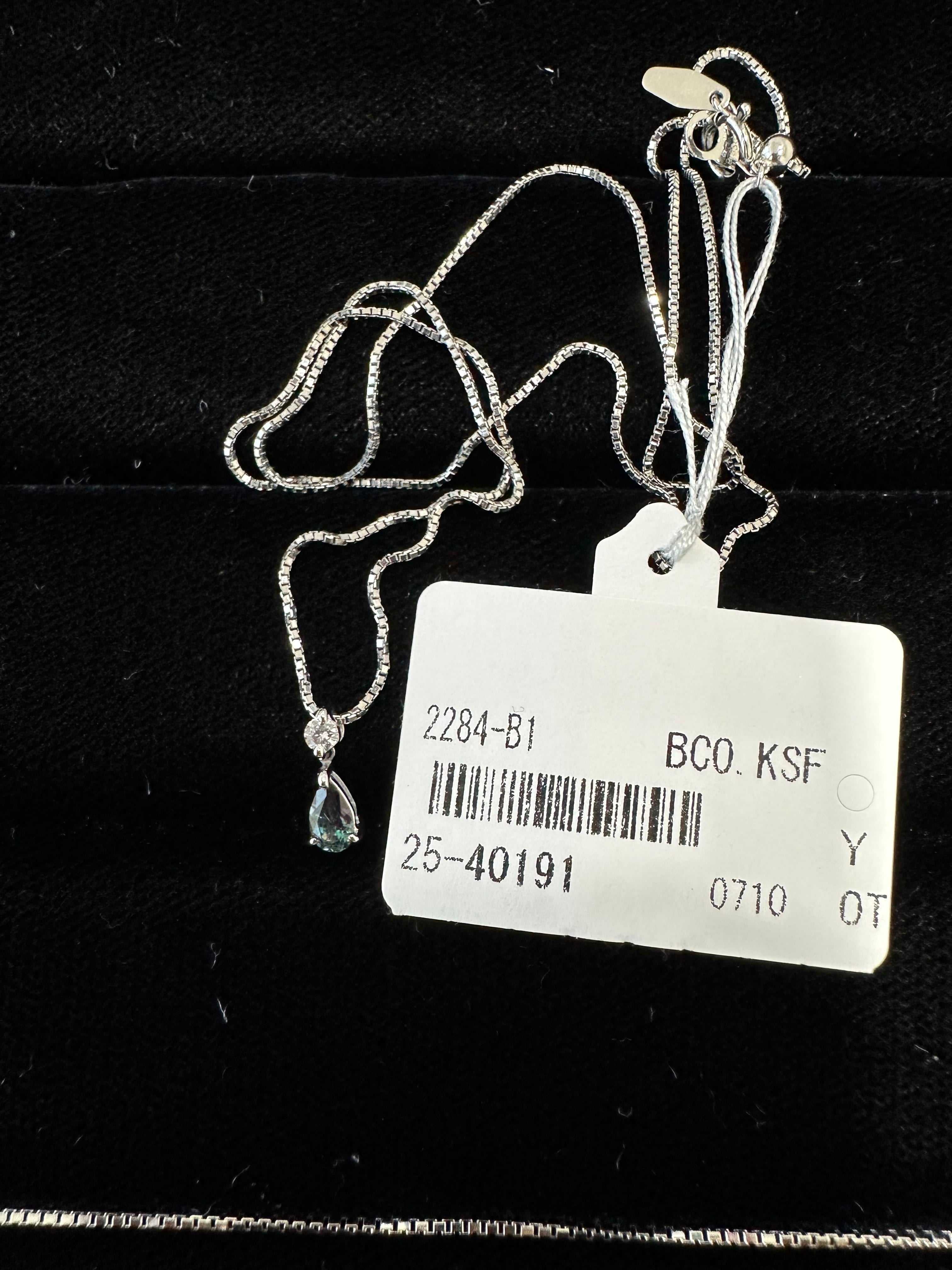 Luxury Promise PT900 ALEXANRITE 0.27 DIA 0.05 PEDANT NECKLACE 25-40191